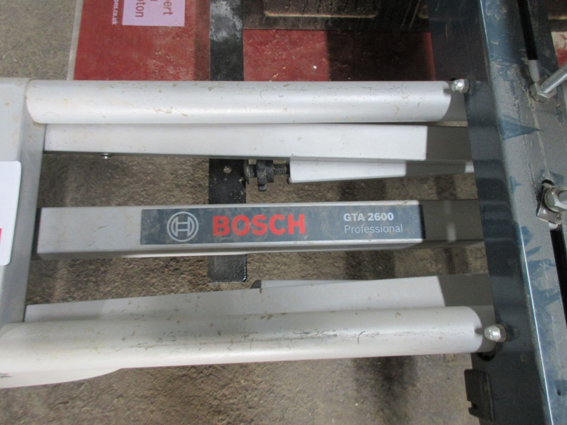 Bosch GTA 2600 Professional compound mitre saw table - Image 2 of 3