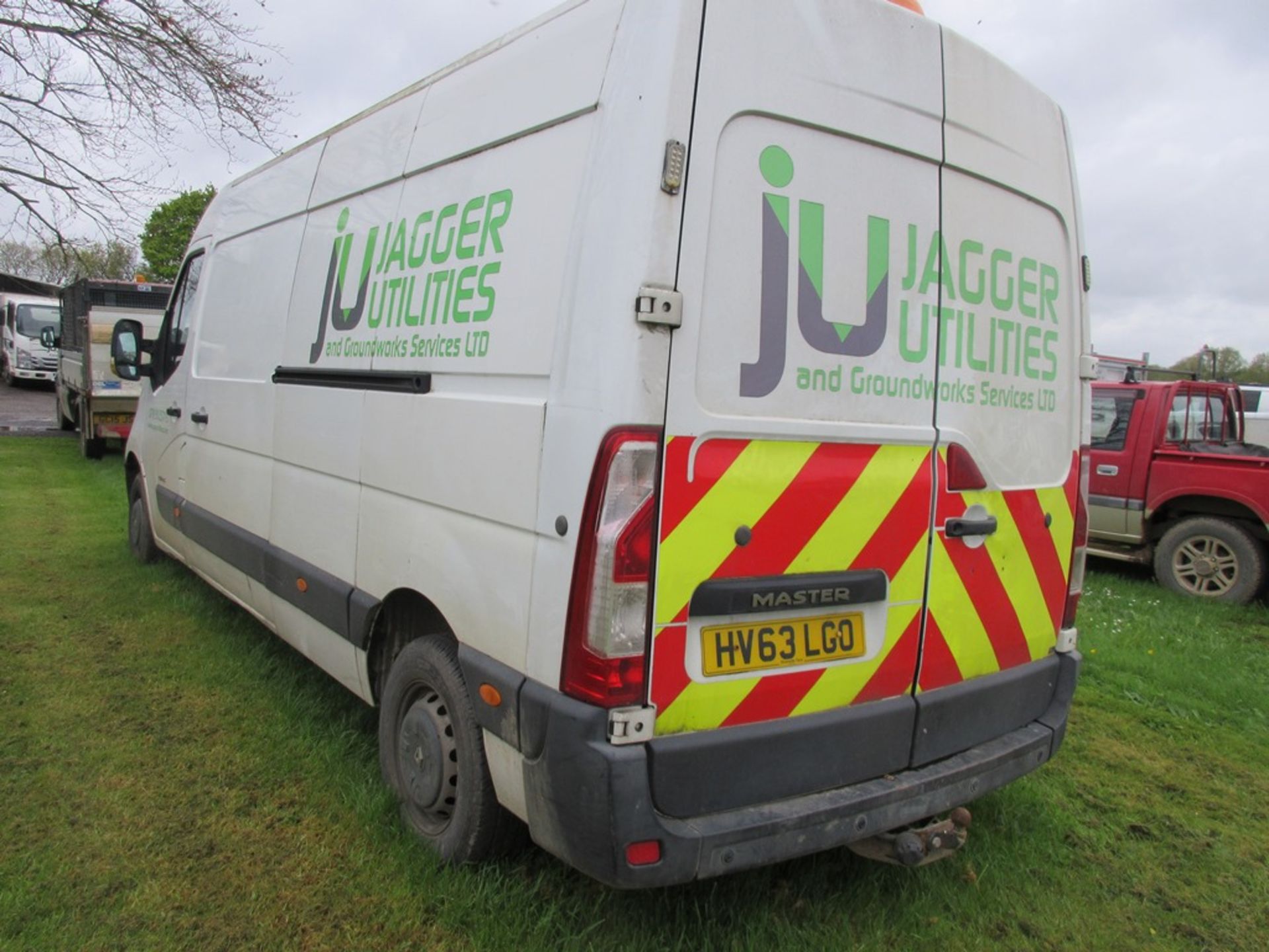 Renault Master LM35 2.2dCi panel Van, 123bhp (21/11/2013) - Image 5 of 14