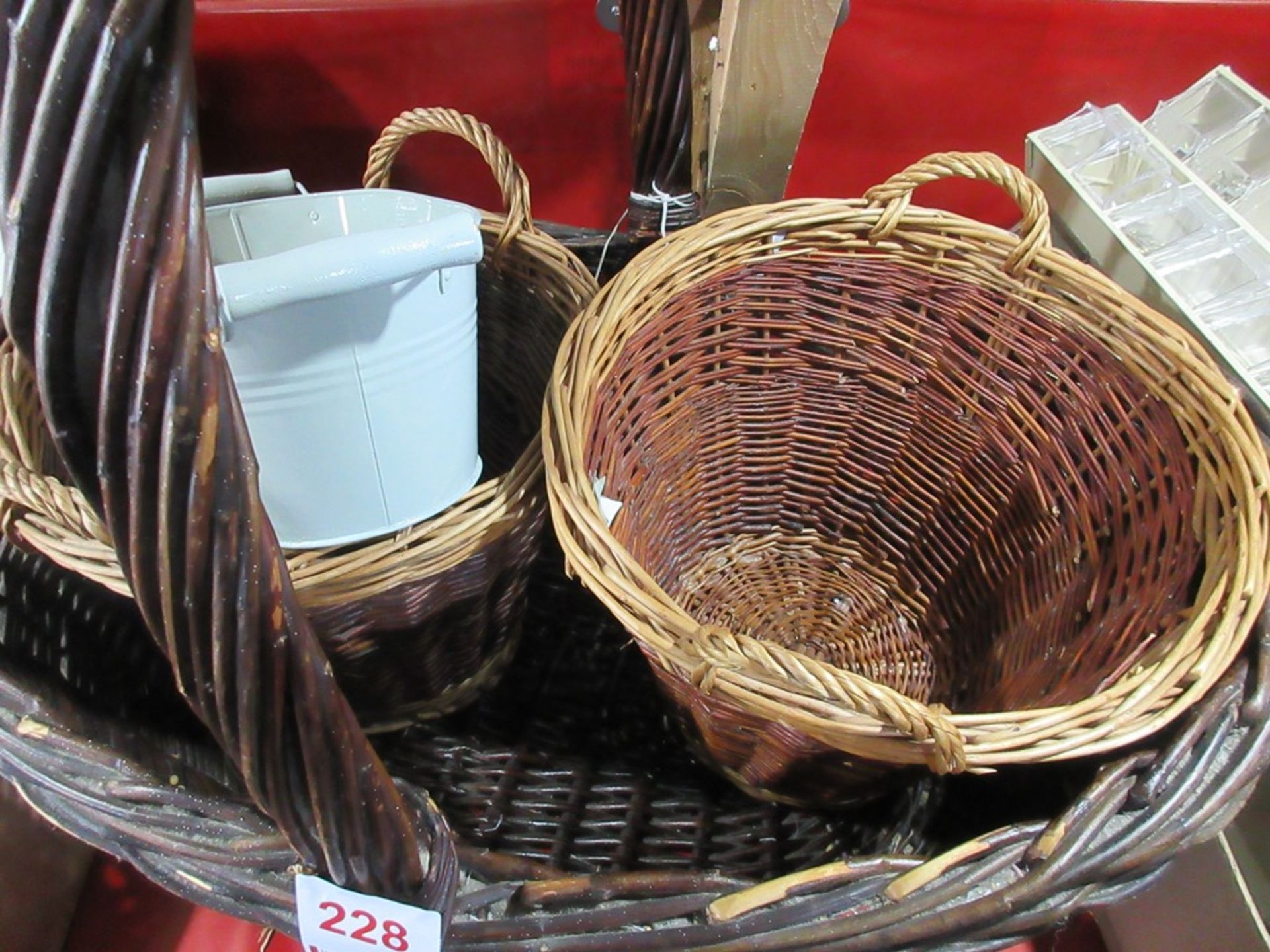 3 x various size wicker baskets and ornamental tin trough - Image 2 of 3