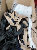 1 x box mixed assorted size and colour zips