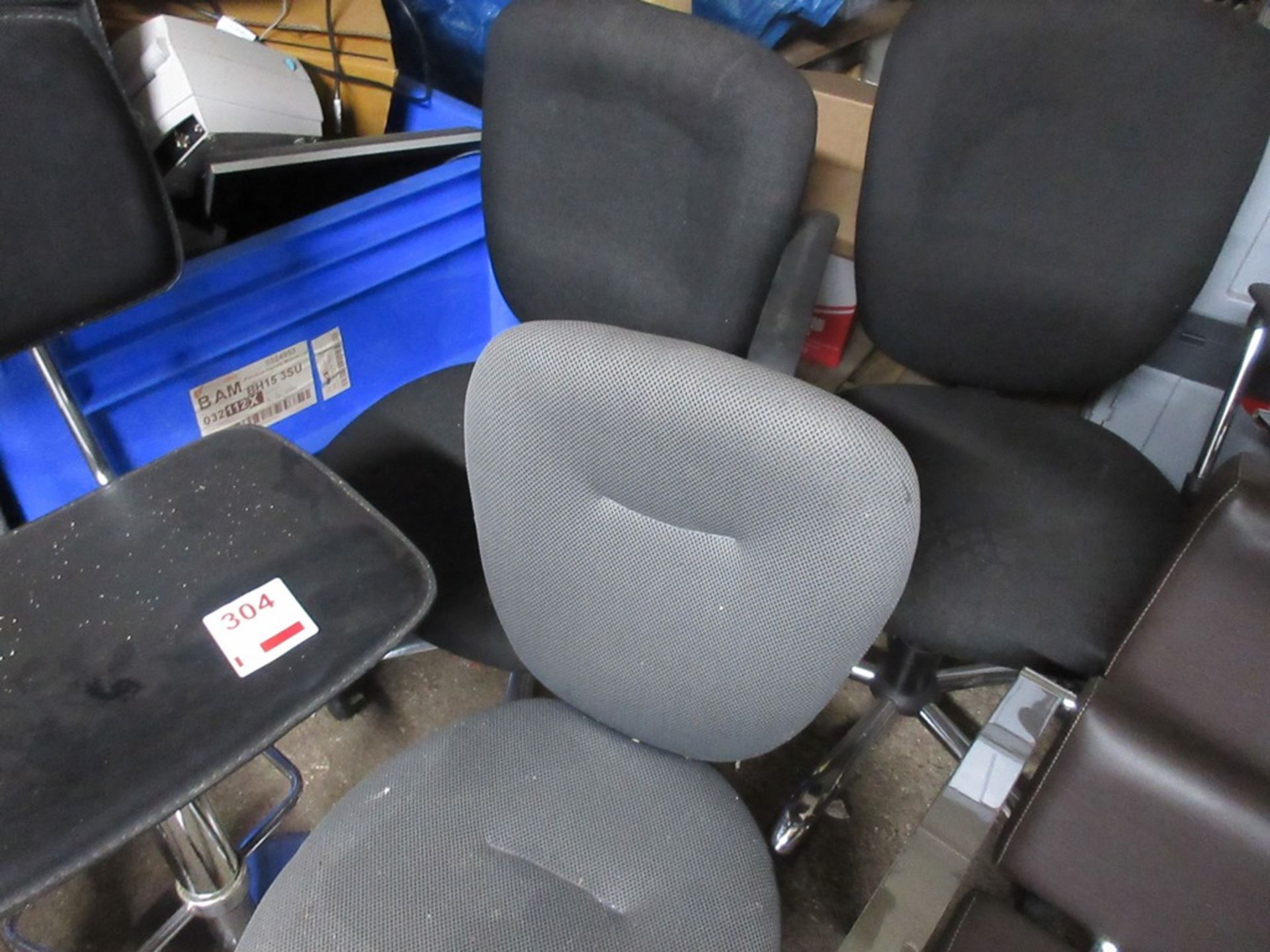 7 x various swivel chairs and stools - Image 2 of 3