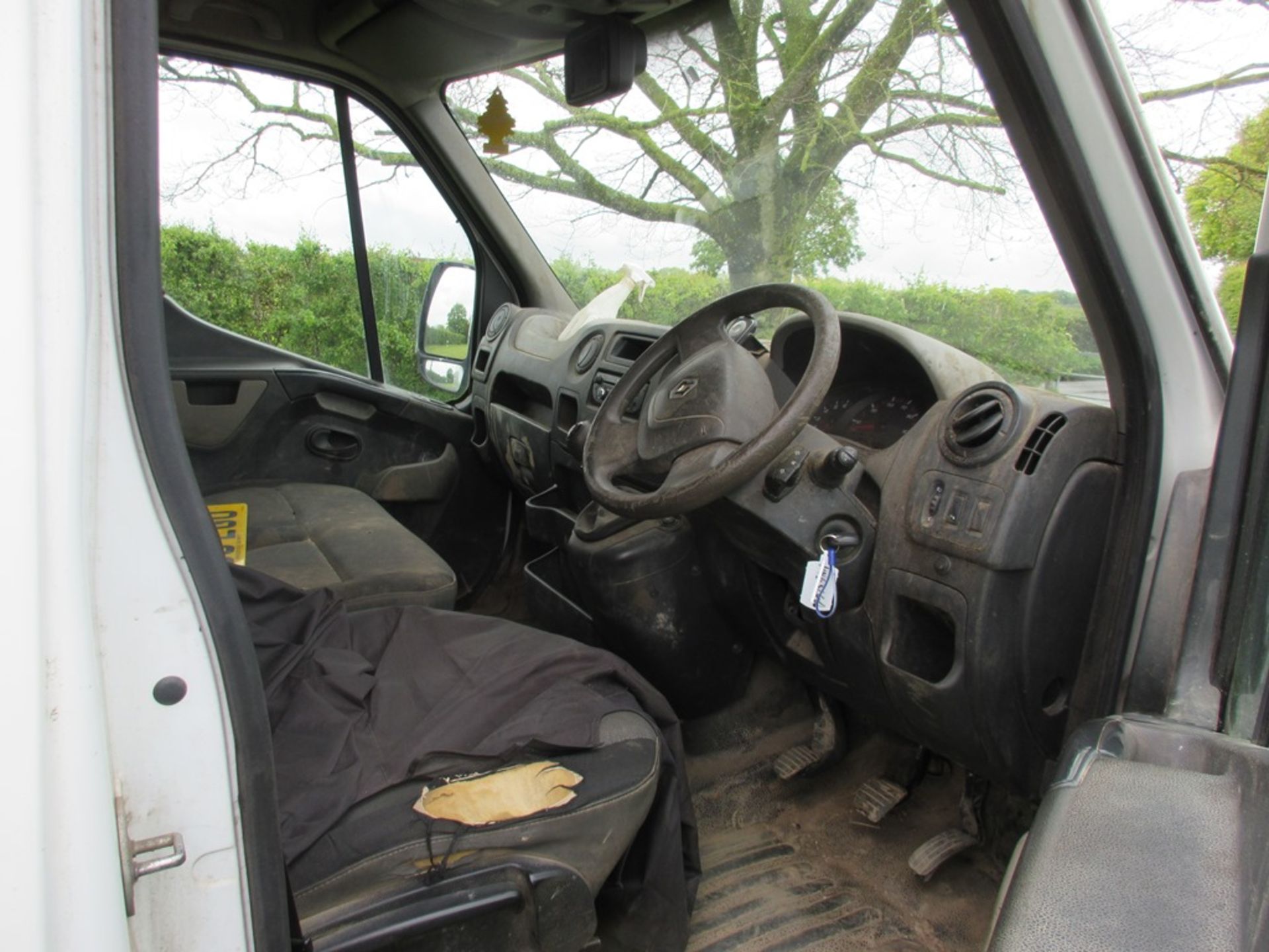 Renault Master LM35 2.2dCi panel Van, 123bhp (21/11/2013) - Image 12 of 14