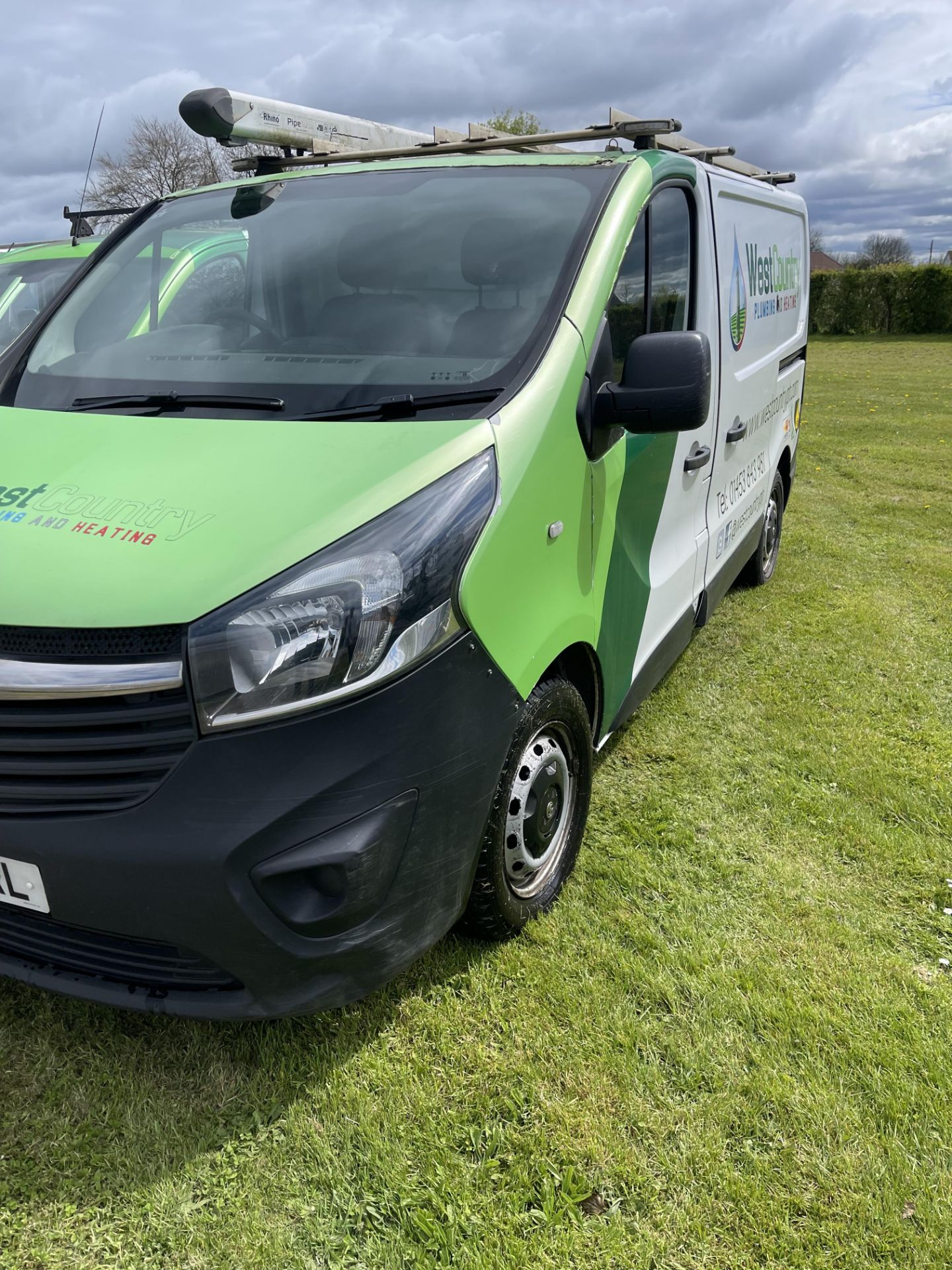 Vauxhall Vivaro 2900 Ecoflex 1.6Cdti L1H1 SWB Panel Van, 88bhp (27/02/2015) - Image 2 of 11