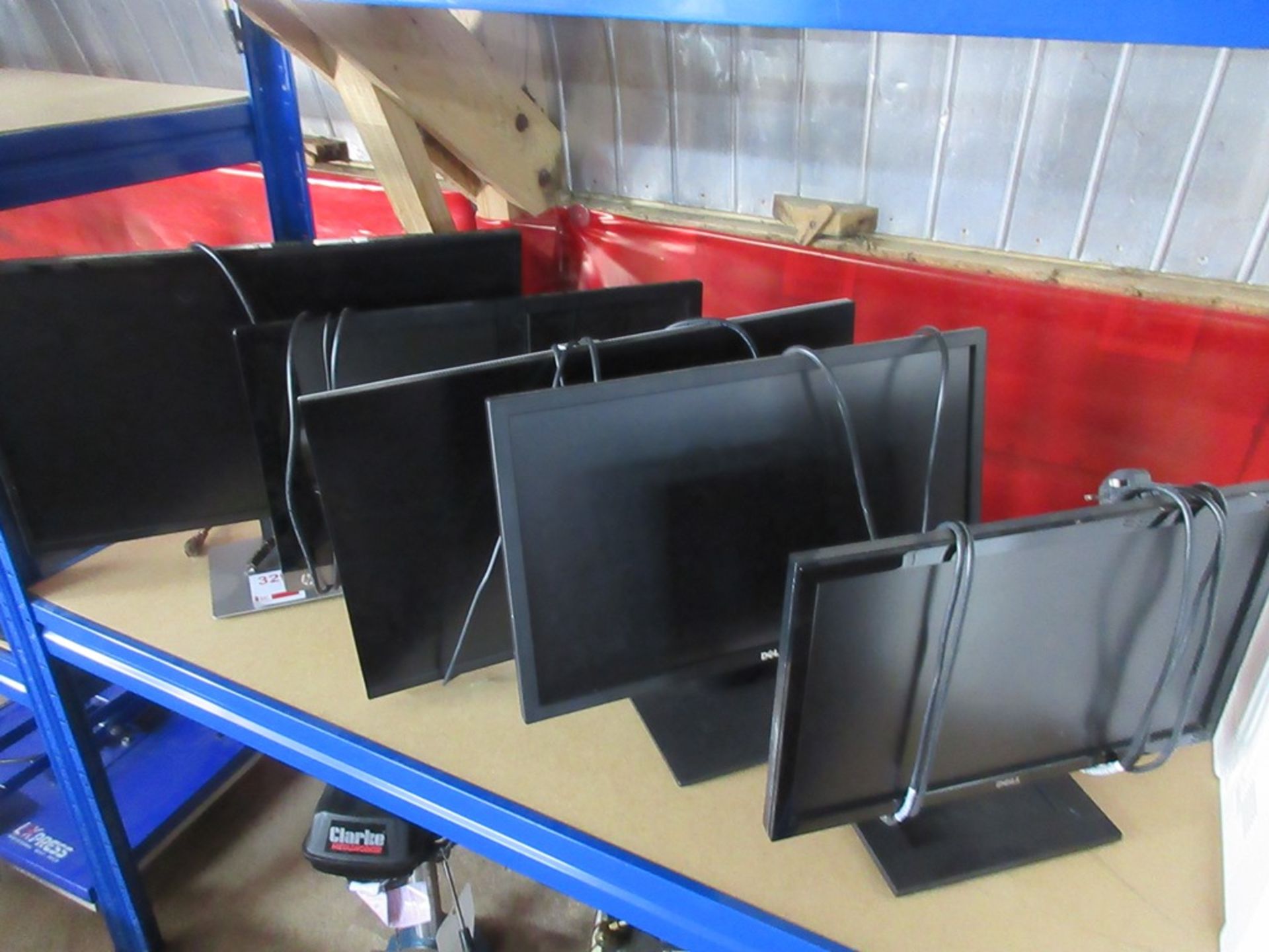 5 x various size flat screen monitors