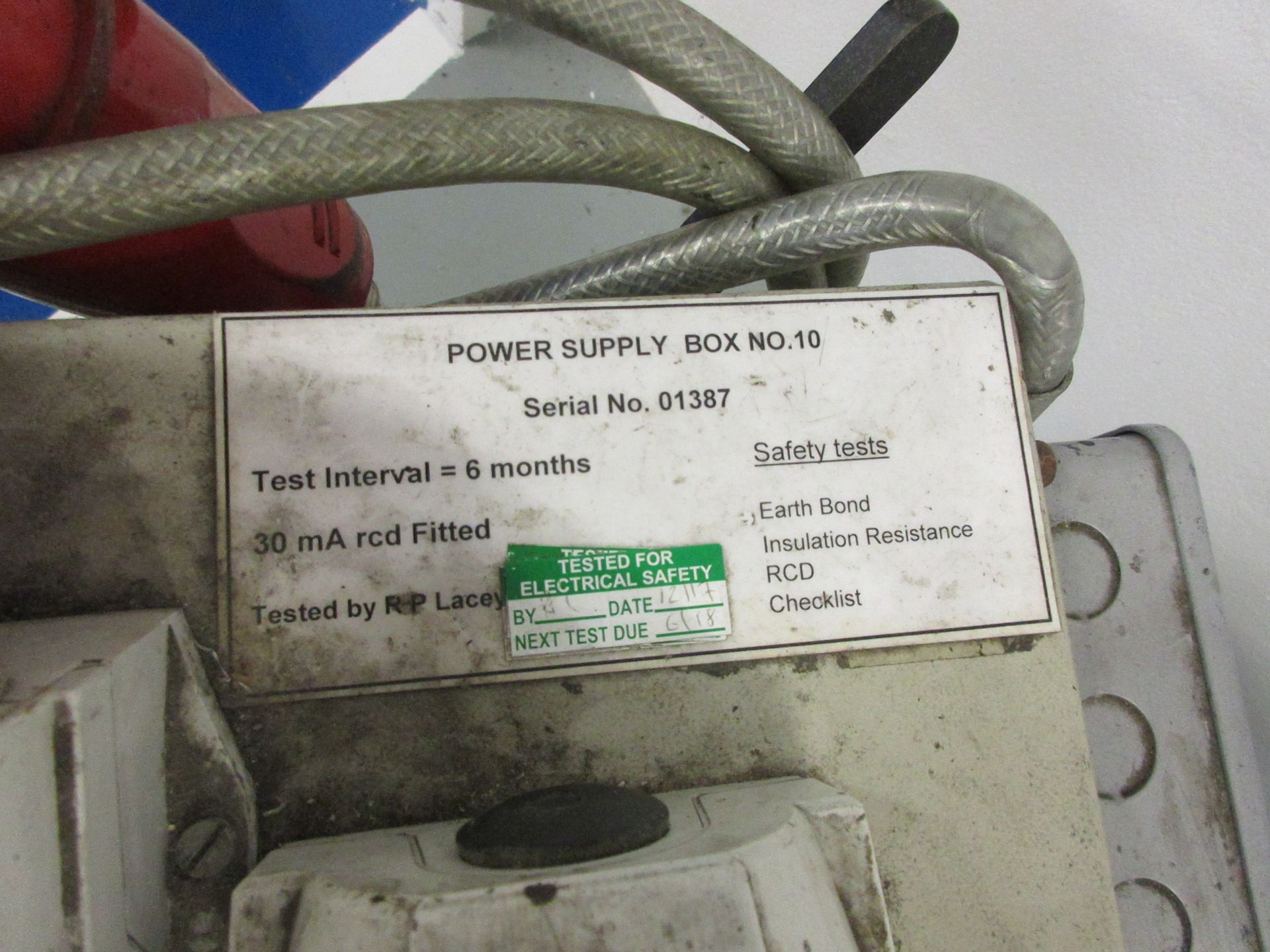 Mobile power supply unit (ref. box no. 10), 30 MA rcd fitted, serial no. 01387 - Image 2 of 3