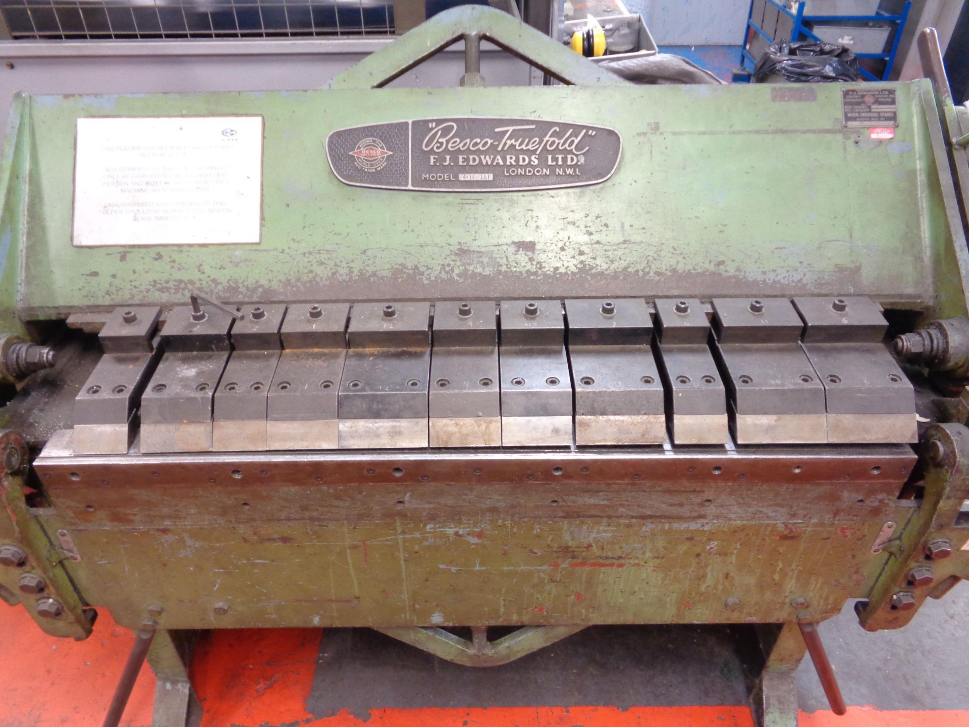 F J Edwards Besco - Truefold 4.14 Box & Pan folder made capacity 4ft 14 gauge, no. 876494 - Bild 2 aus 5
