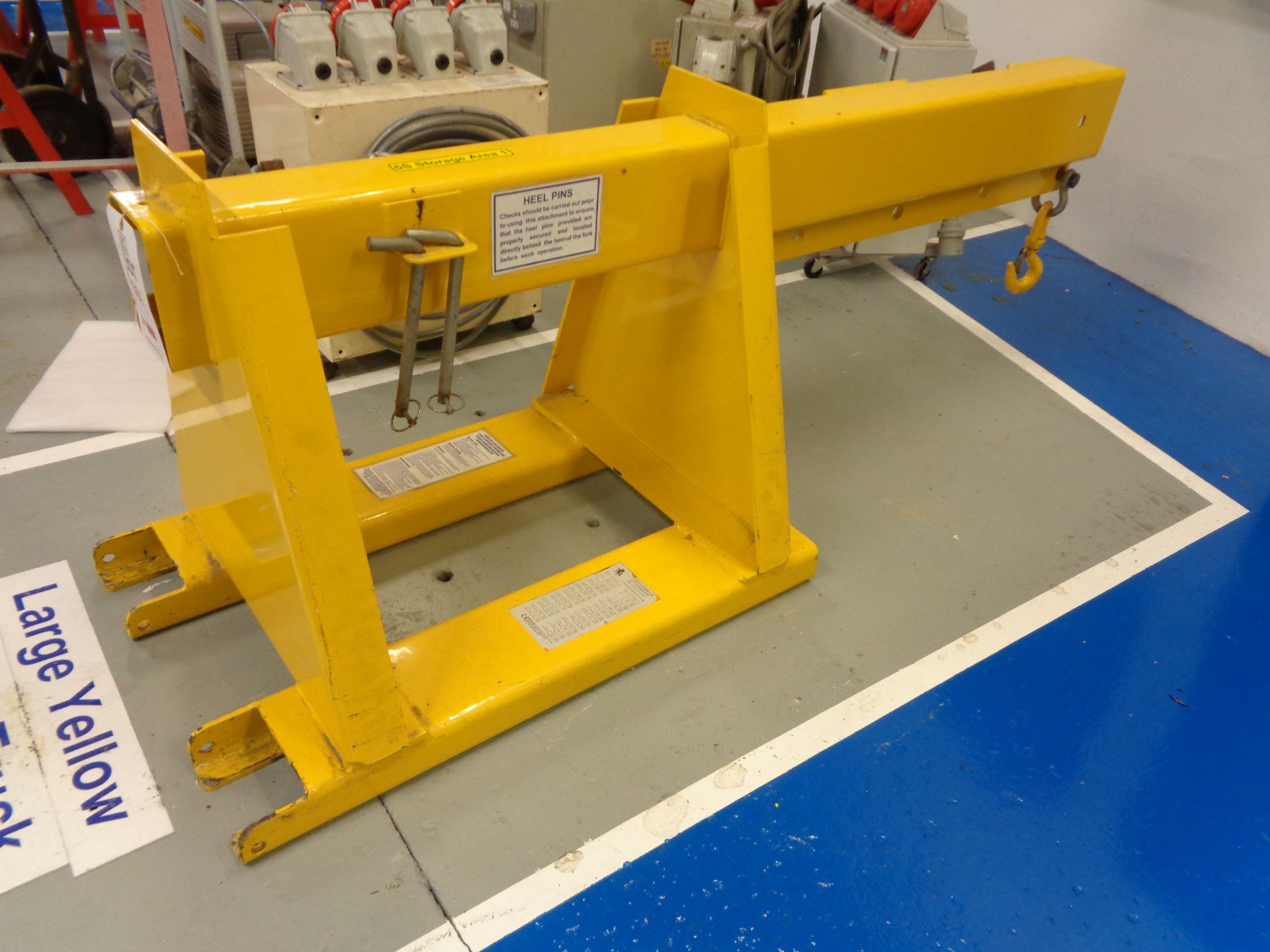 Invicta Forks & Attachments IFS-3.0-0P forkift mounting jib serial no. 73978 (2011), capacity 1500kg