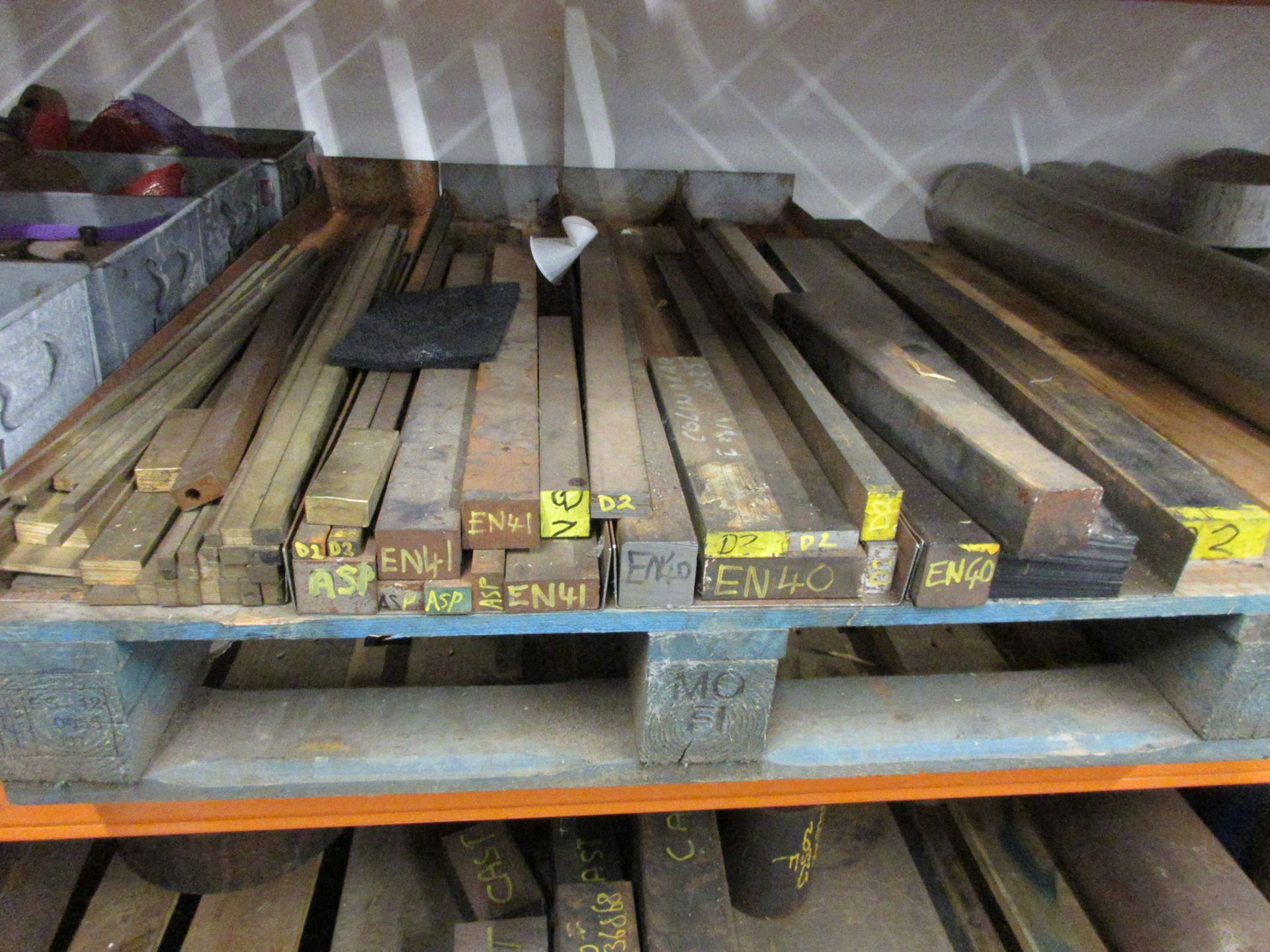 Contents of rack including steel offcuts, various lengths & diamters, machine spares, etc. - Image 3 of 9