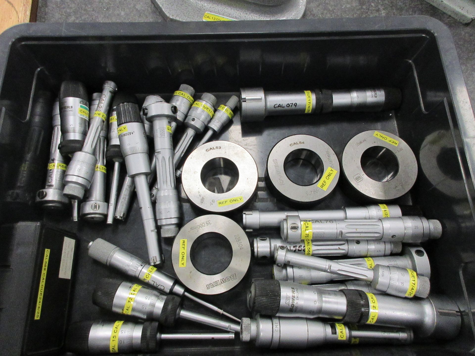 Quantity of assorted size Bore mics