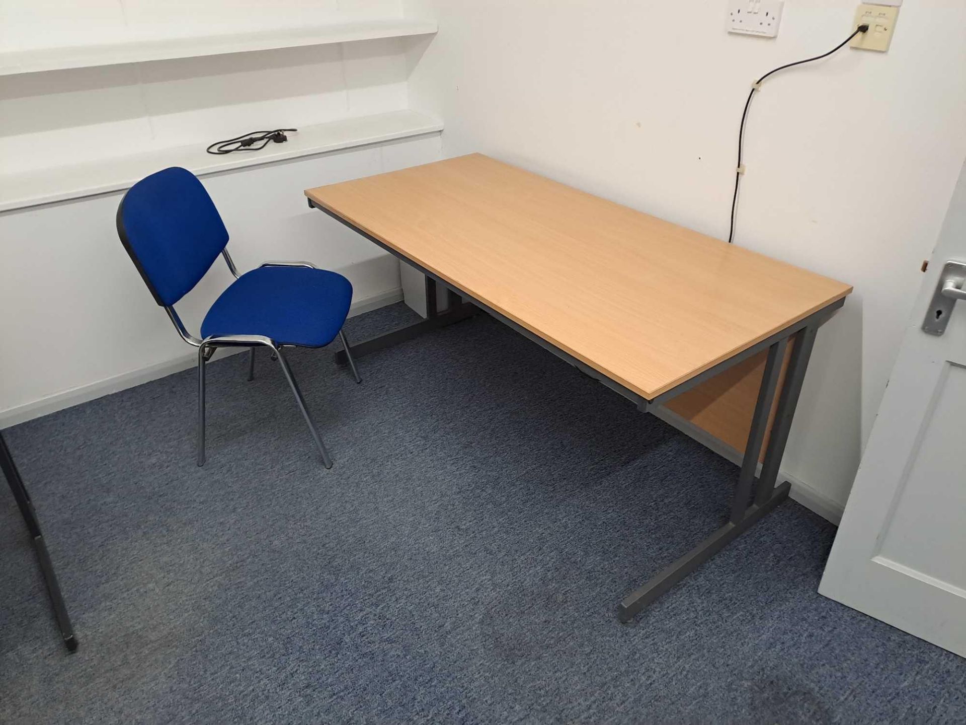 Contents of room (excluding I.T.) to include 2 wood effect corner desks, 1 pedestal, 1 table, 3 - Image 3 of 5