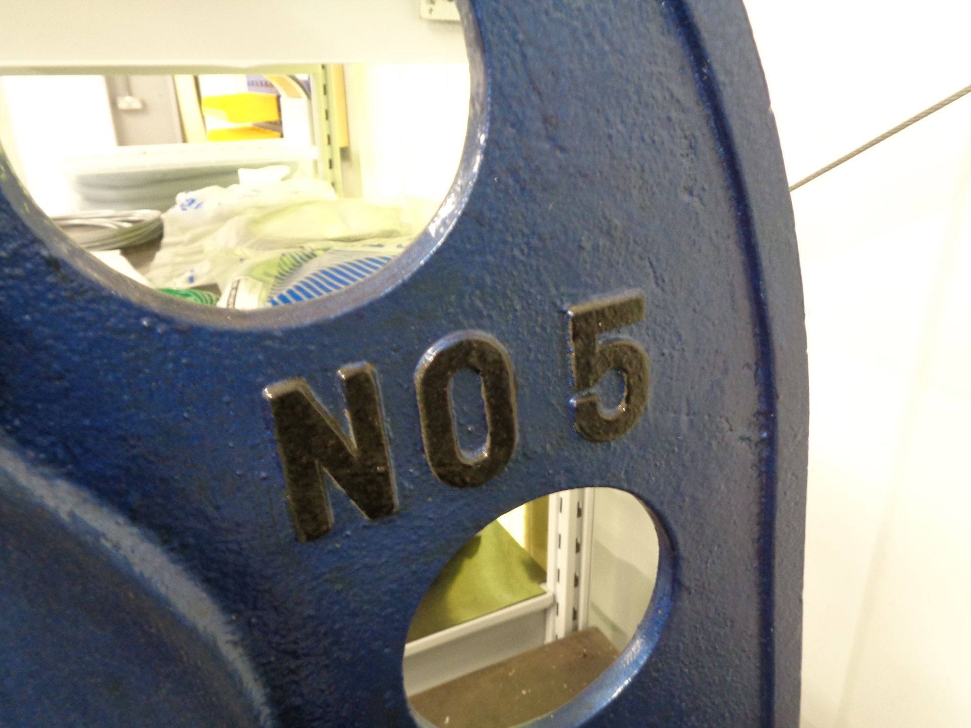 Un-named No. 5 manual press, table mounted - Image 3 of 5