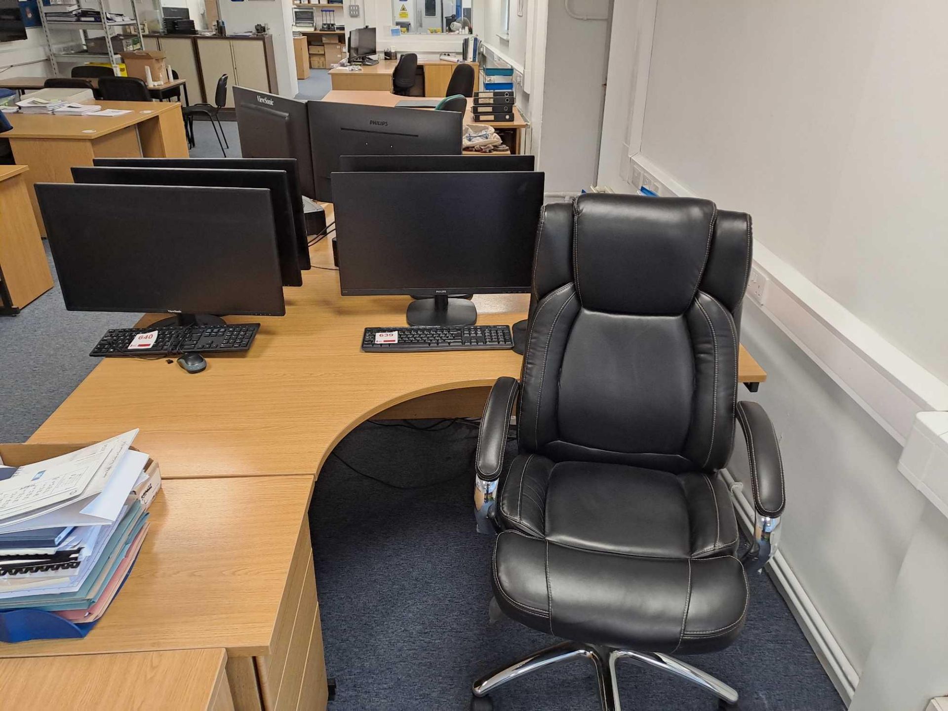 Two wood effect corner desks, two swivel chairs, four pedestals - Image 4 of 5