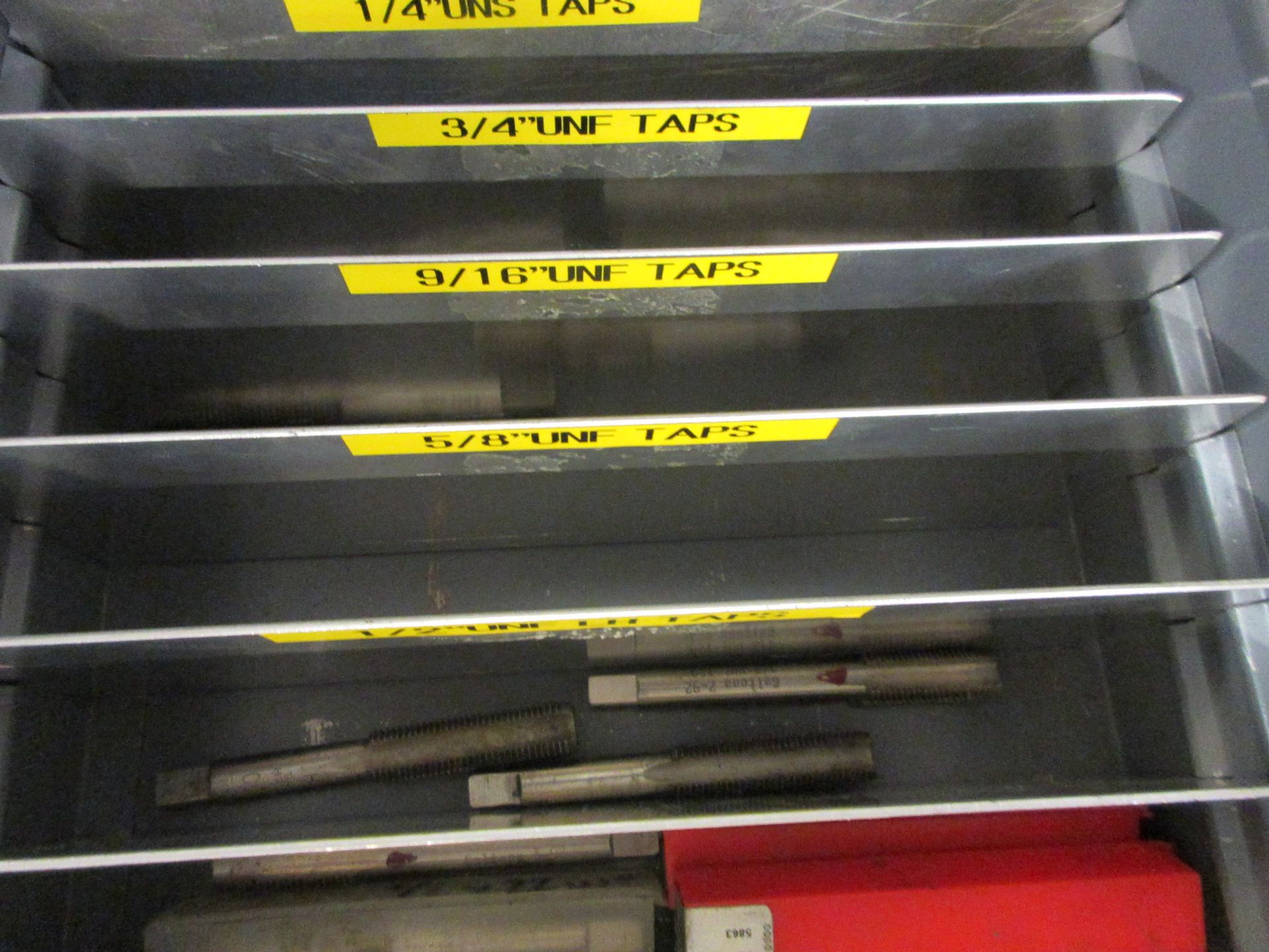 Steel metal 30 drawer storage cabinet, 1m x 500 x height 1820mm with contents including hose - Image 9 of 18