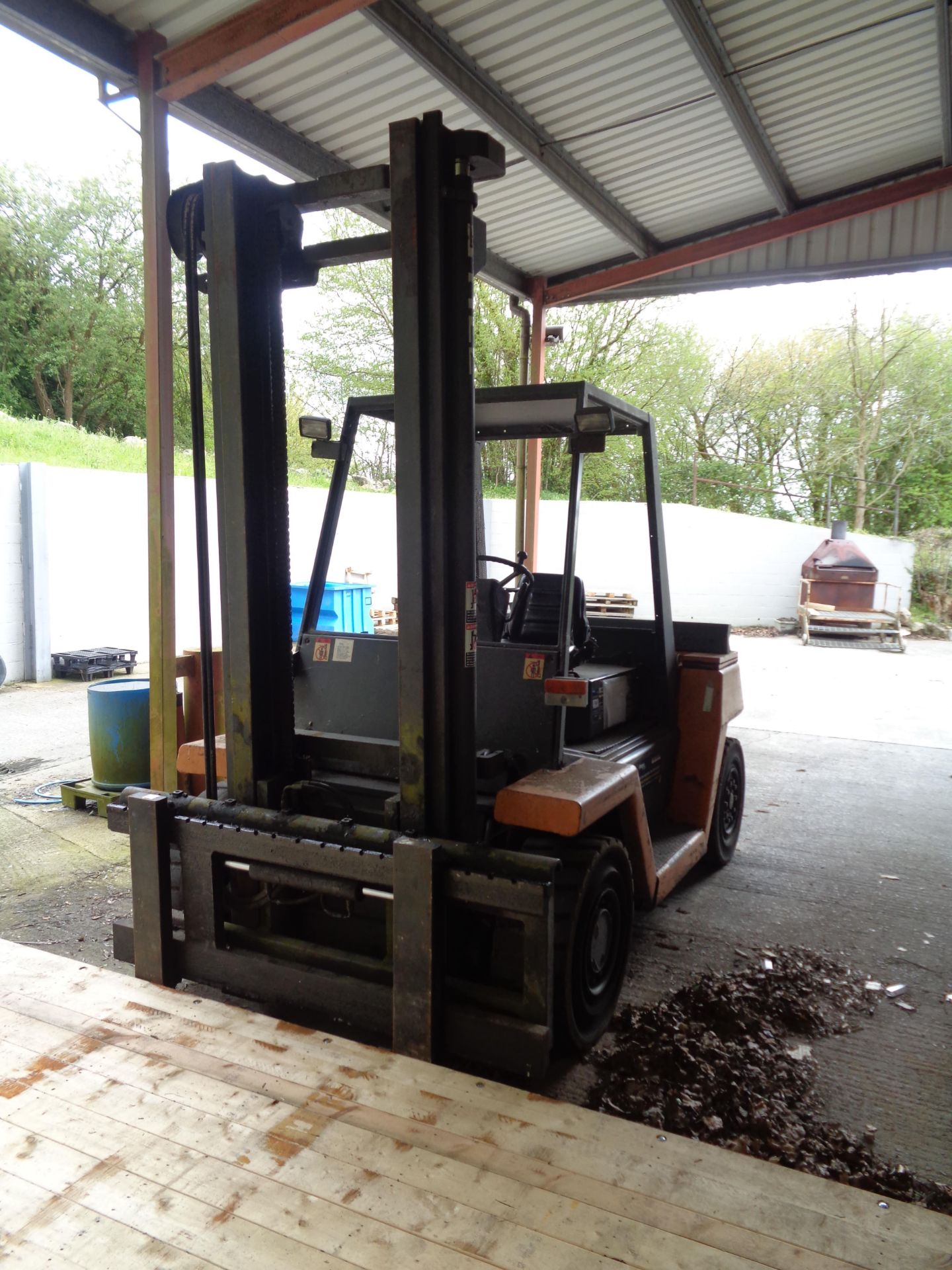 Still R70-60 diesel duplex mast forklift truck with side shift serial no. 70440003 (1989) capacity - Image 2 of 7