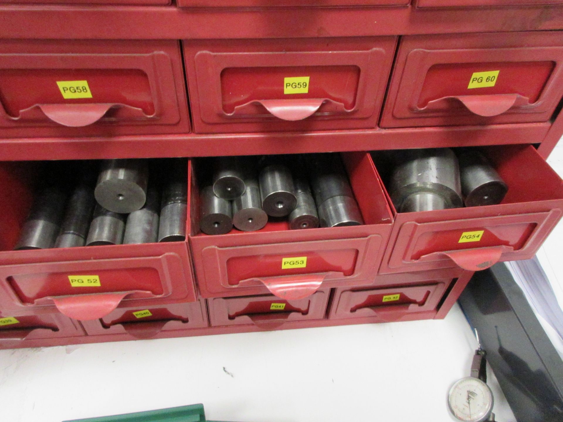 Three metal multi drawer bench top storage units, with contents of assorted rings, gauges, screw - Image 6 of 12