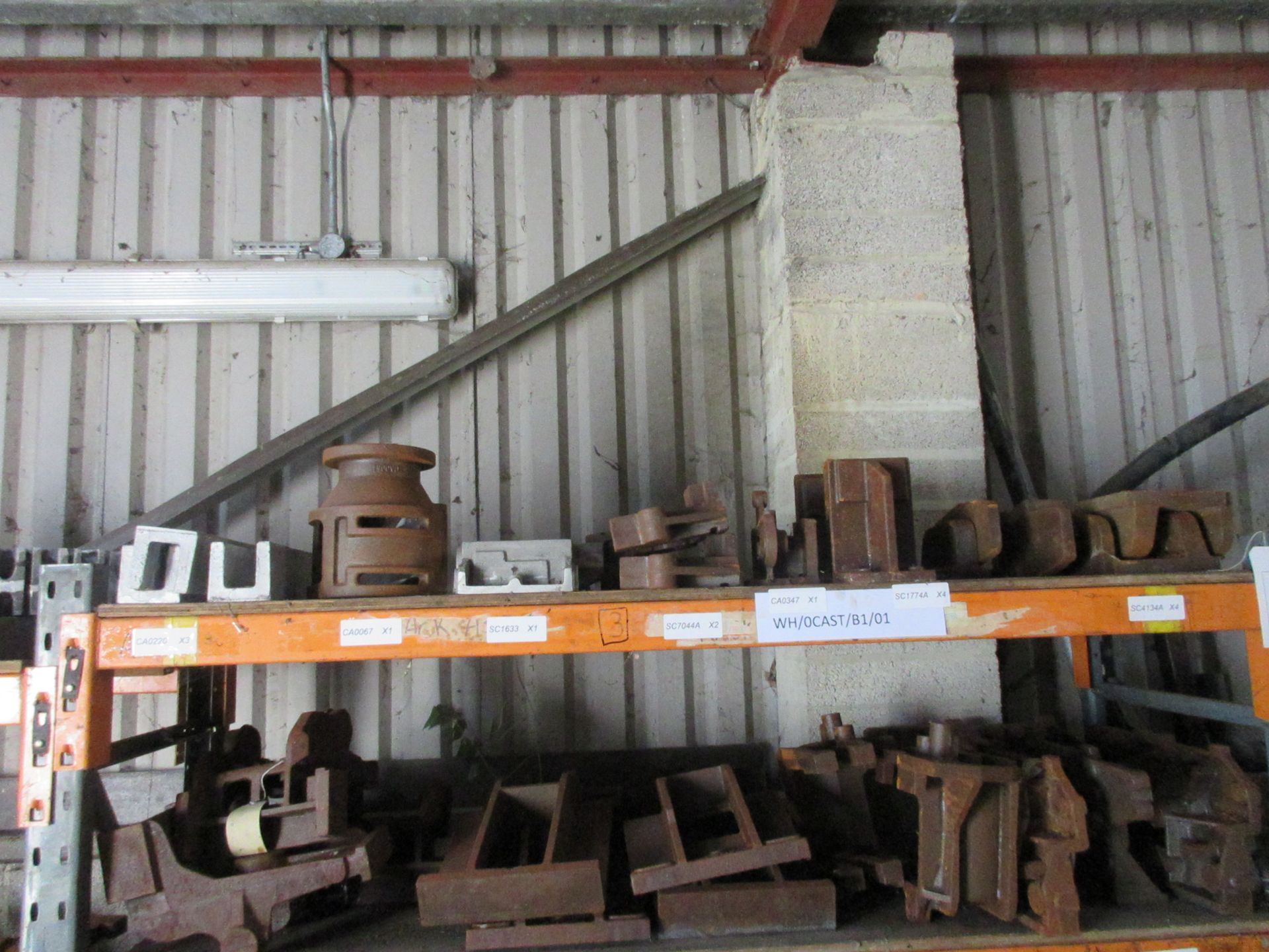 Quantity of assorted steel/aluminium casts, as lotted - Image 6 of 11