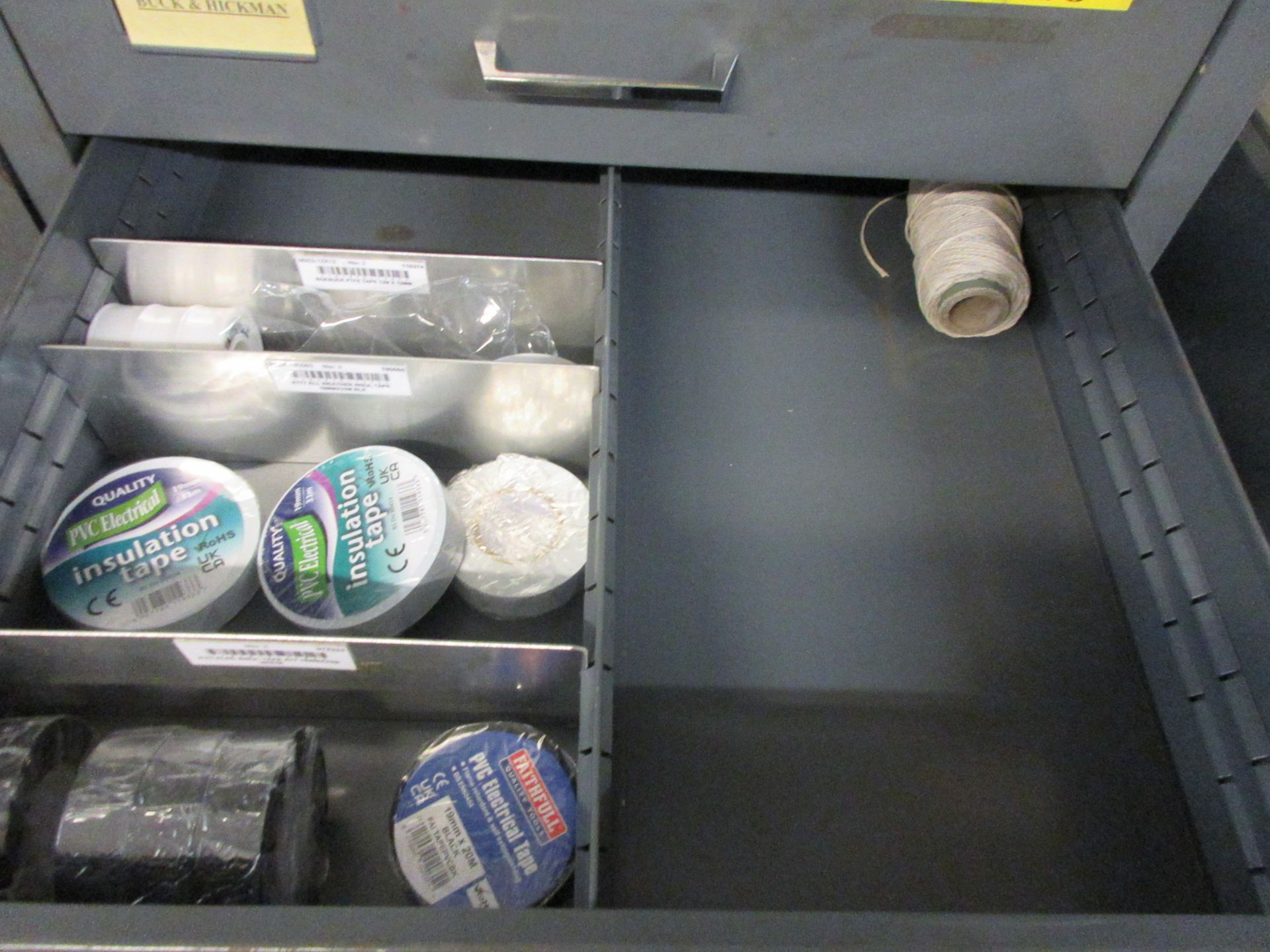 Steel metal 30 drawer storage cabinet, 1m x 500 x height 1820mm with contents including hose - Image 12 of 18