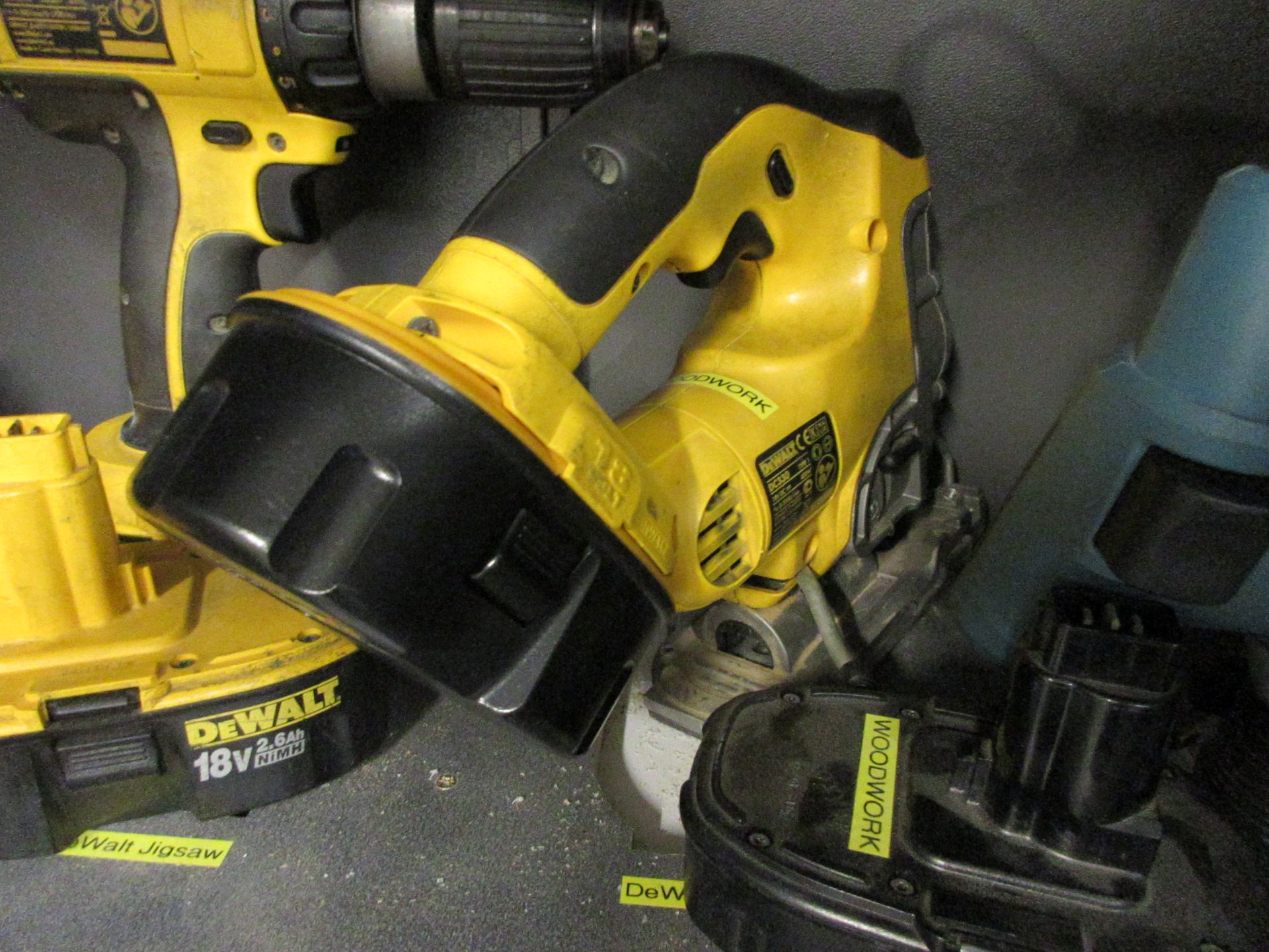 Dewalt DC725 cordless drill, Dewalt DC330 cordless jigsaw and Erbauer 1100W router, 240v - Image 2 of 5