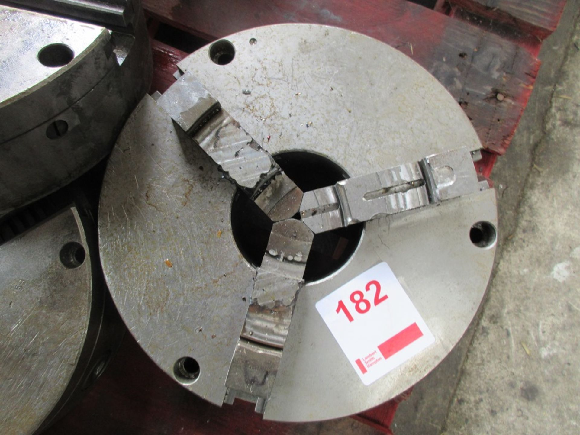 3 jaw chuck