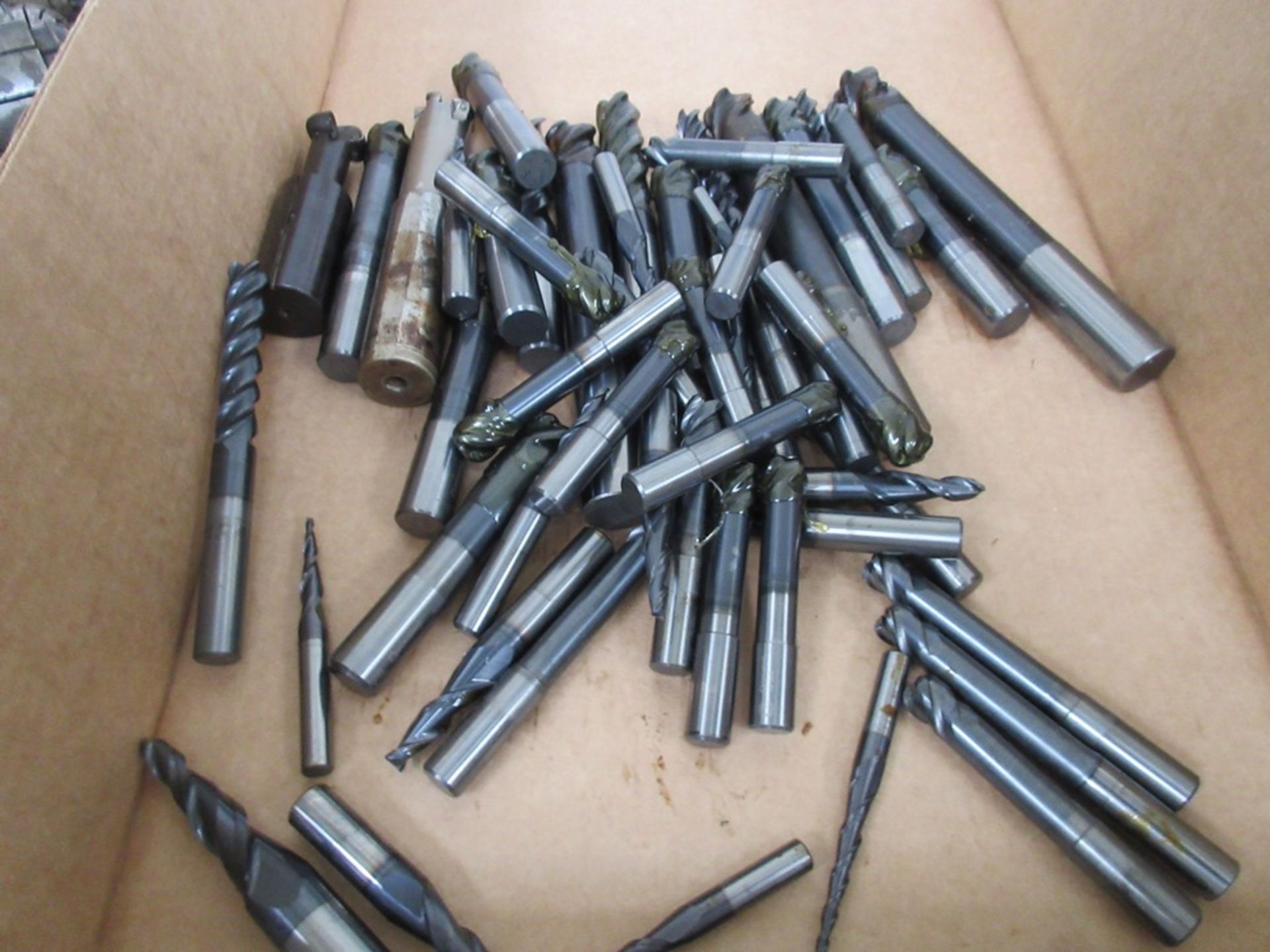 Quantity of assorted drill bits