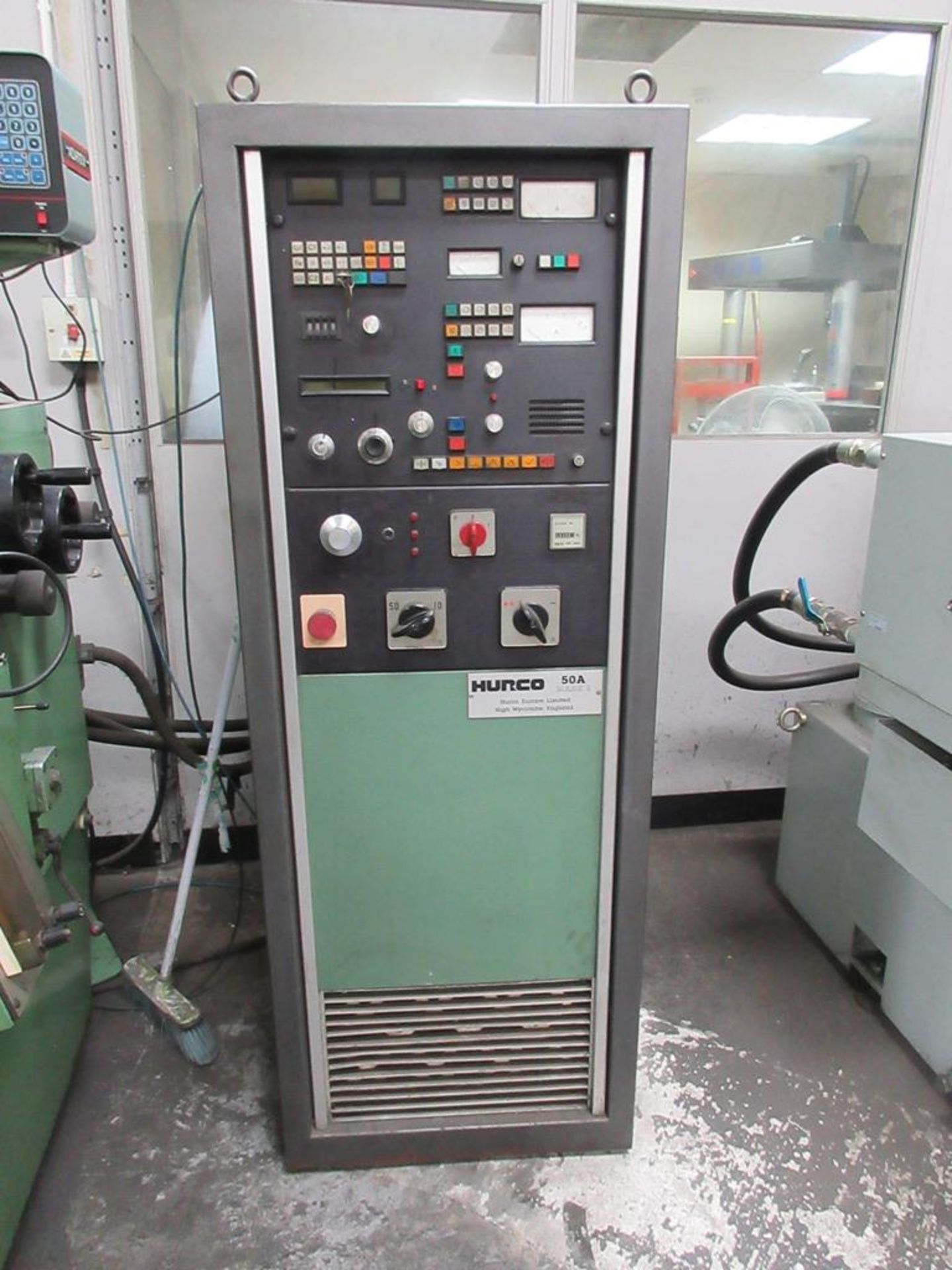 Hurco 900 MK2 Electrical discharge machine - Image 6 of 9