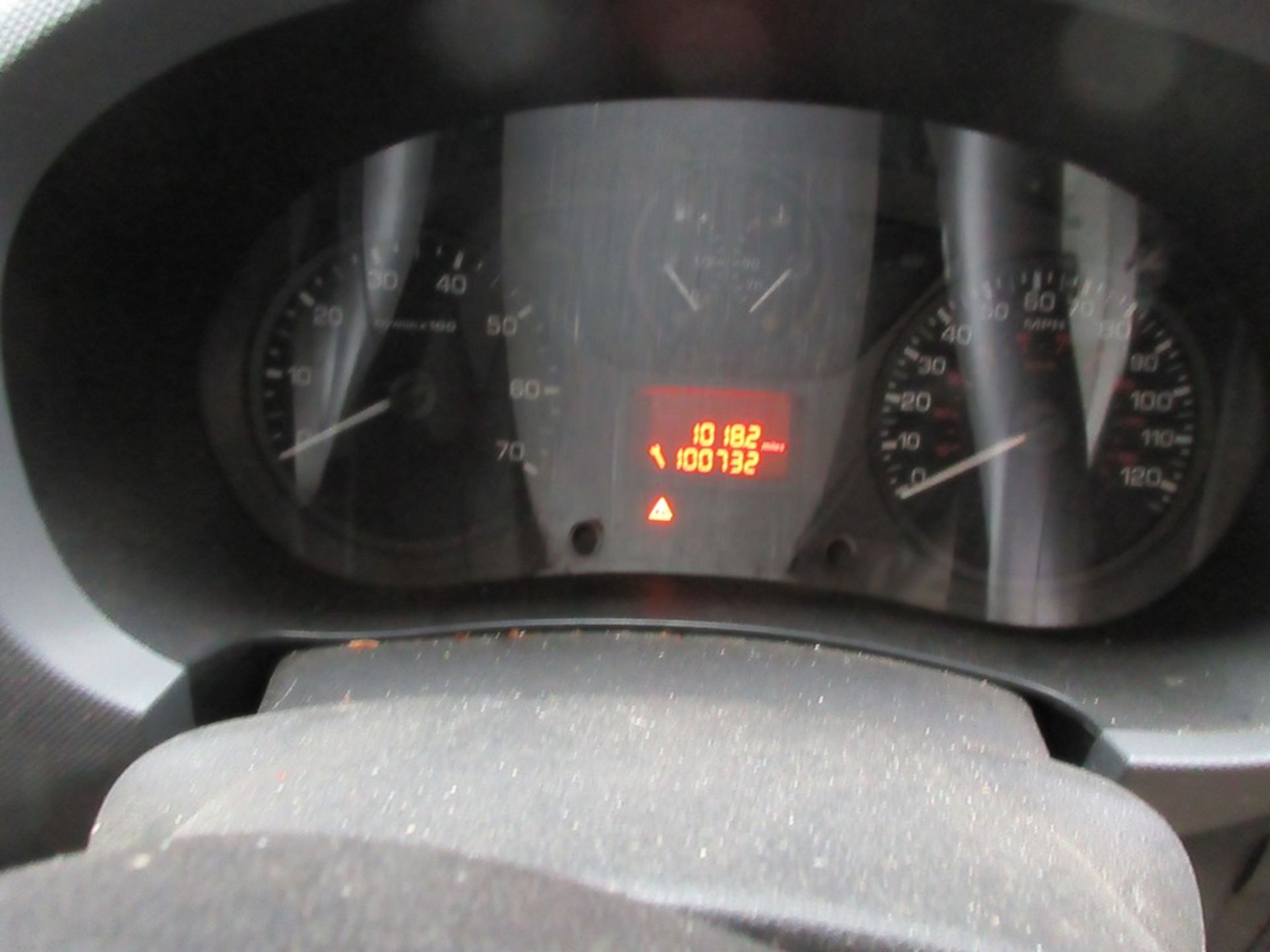 Peugeot Partner 850 SE LI 1.6 HDI Car Derived Van (24/10/2014) - Bild 8 aus 10