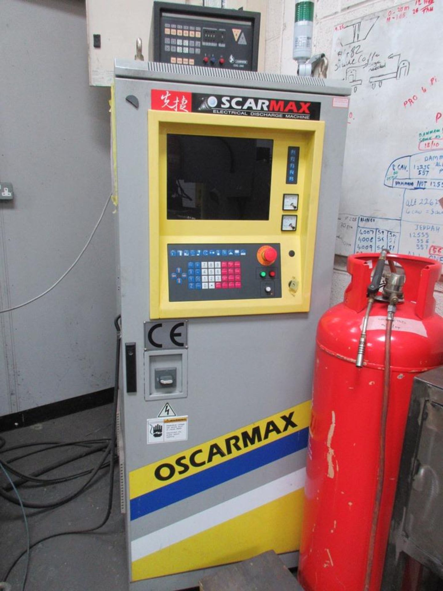 Oscarmax S325 ZNC 60A Electrical discharge machine (2017) - Image 7 of 10