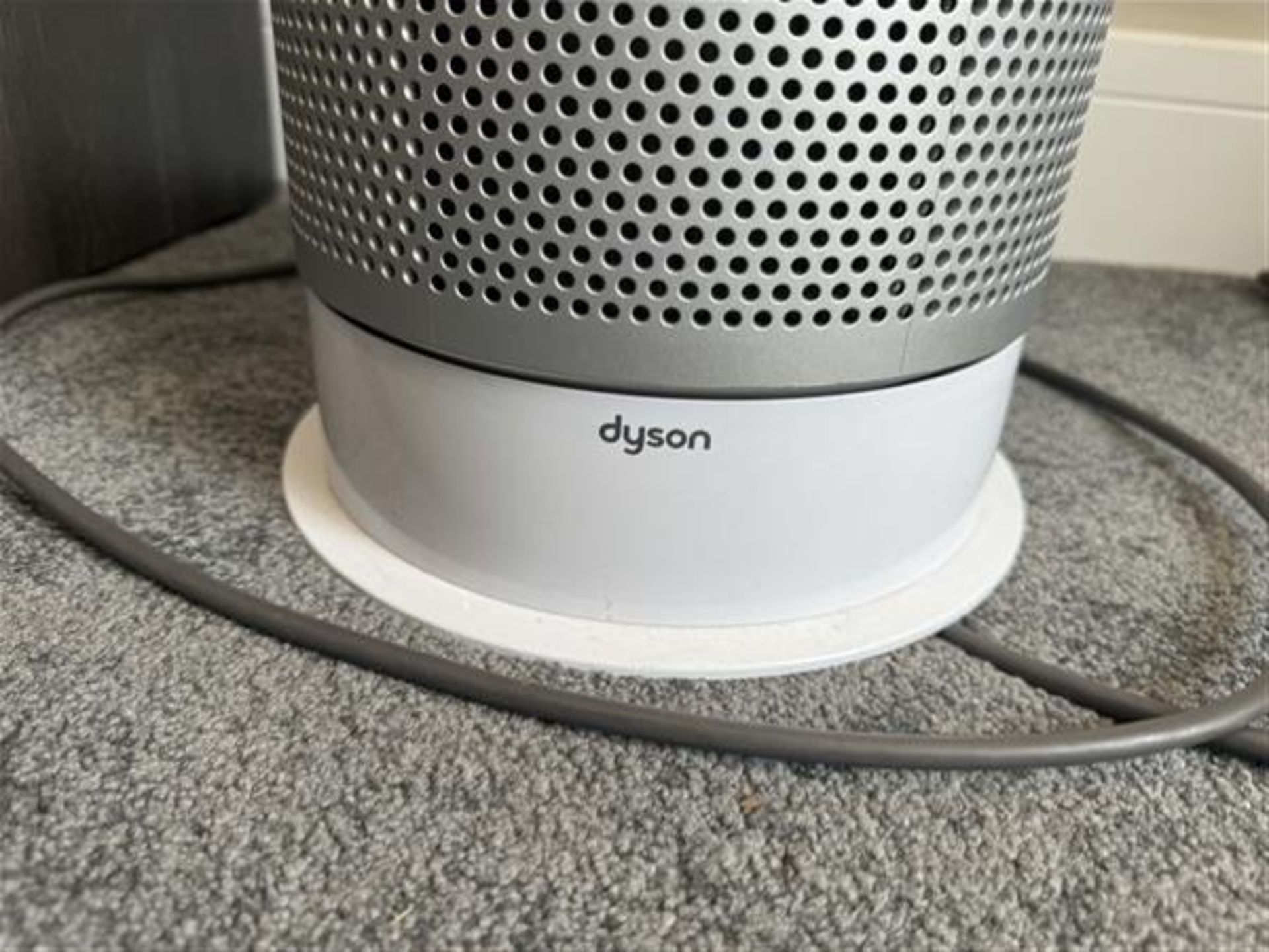 Dyson Air purifier oscillating fan - Image 2 of 4