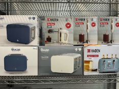 A Selection of Boxed Kitchen Appliances