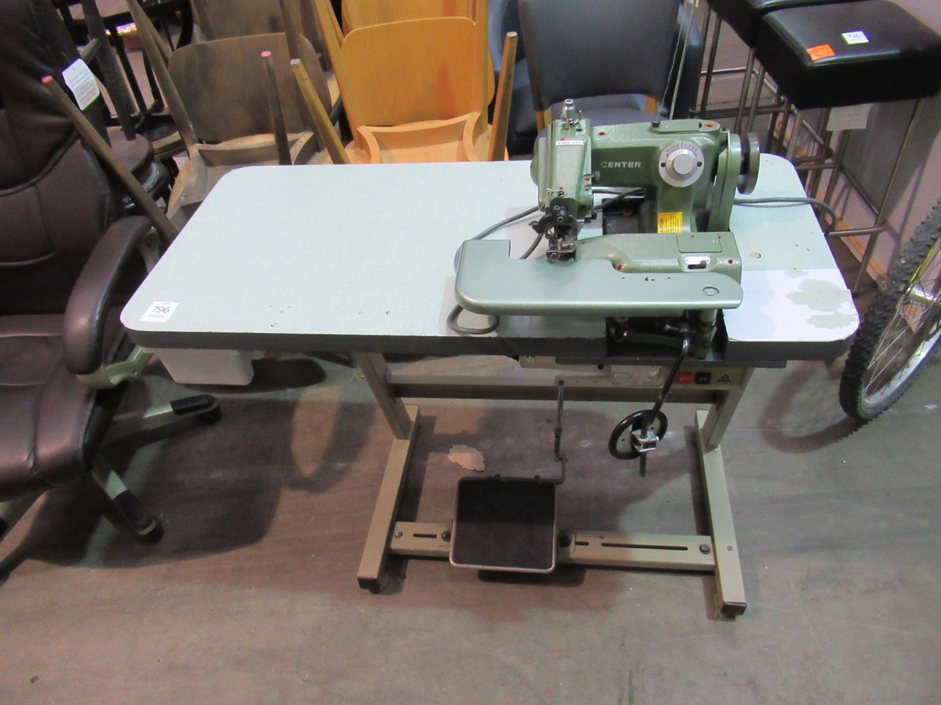 Centre CM3-601 Blind Stitch Sewing Machine Table