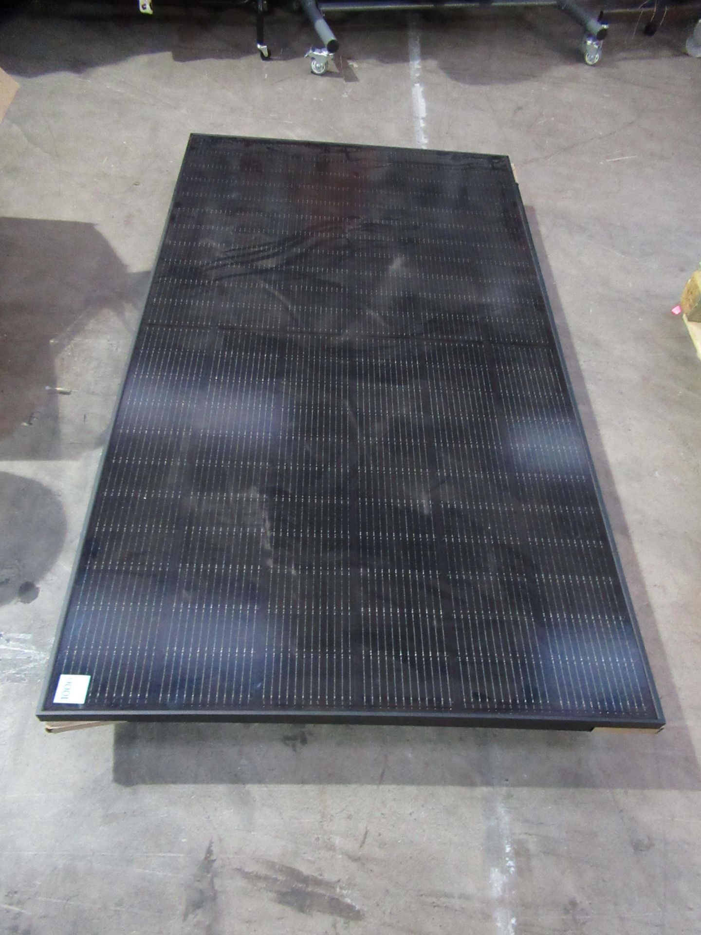2x Qcells 385W Solar Panels (1840 x 1030mm)