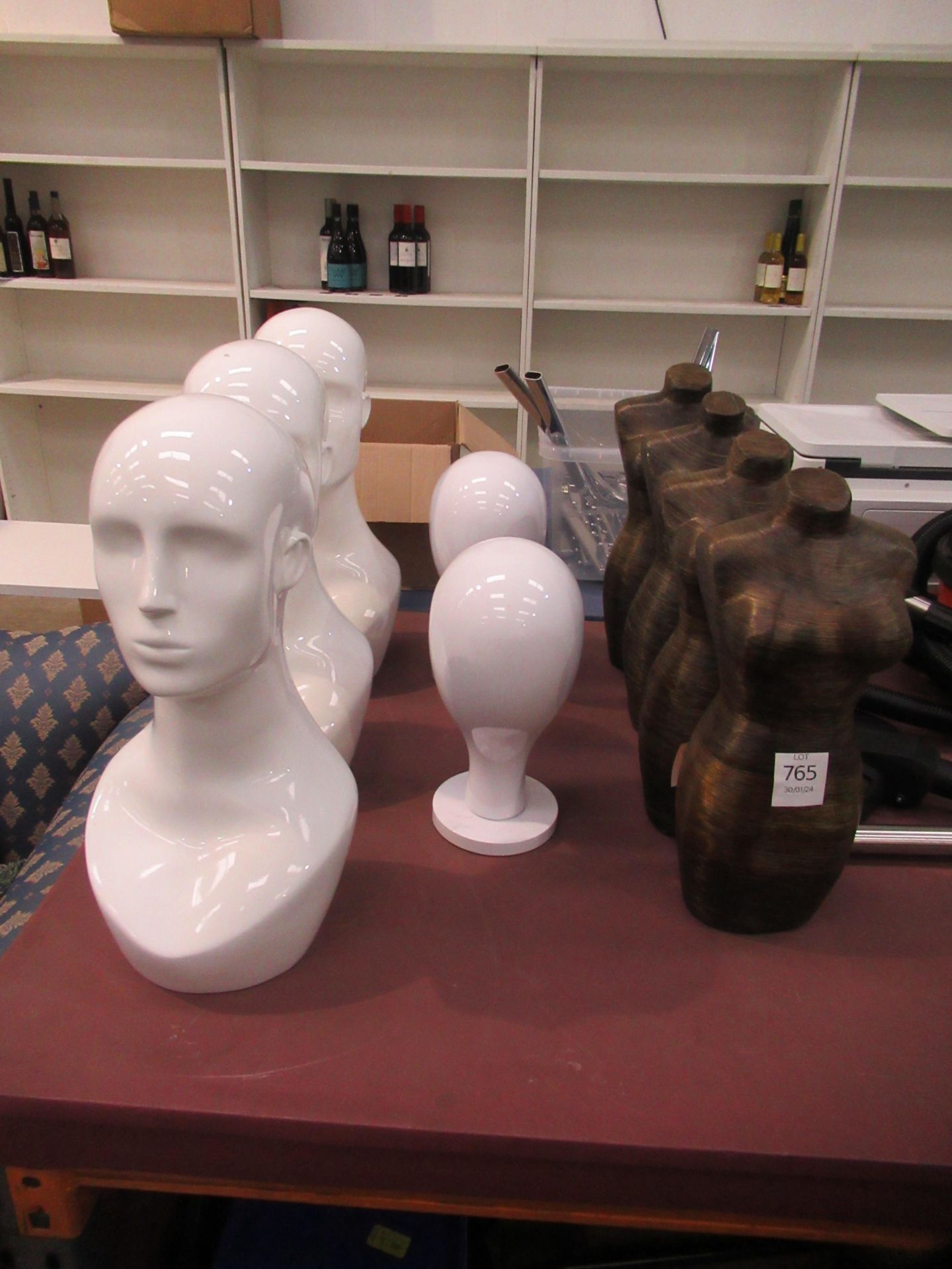 Various Mannequin Heads & 4x Minature Bodies