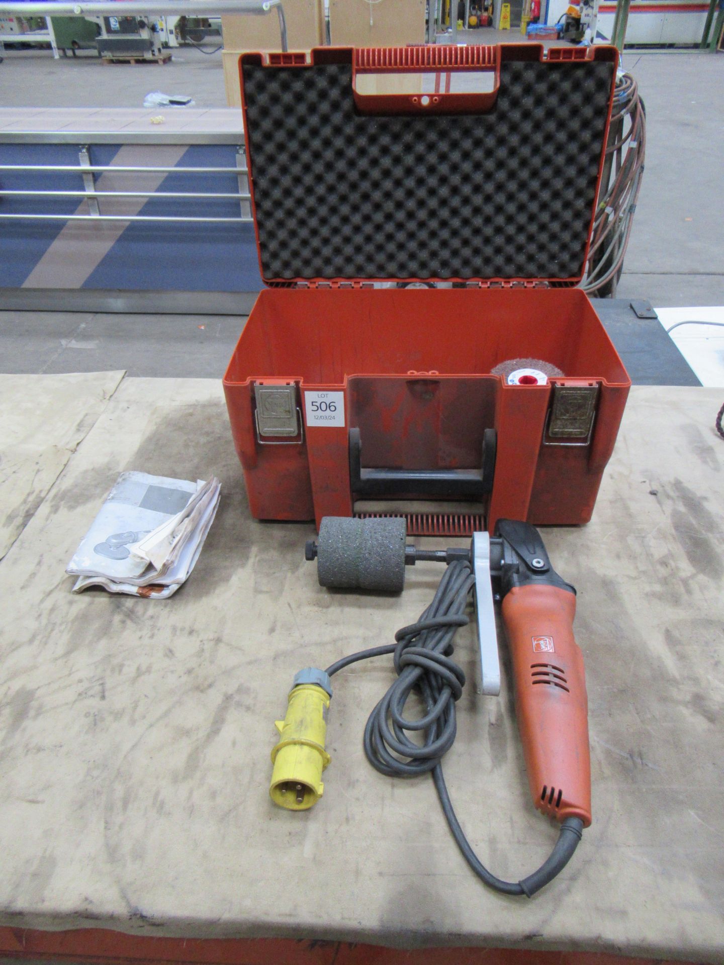 A Fein 110V Hand Sander/Polisher Multi-Tool with carry case