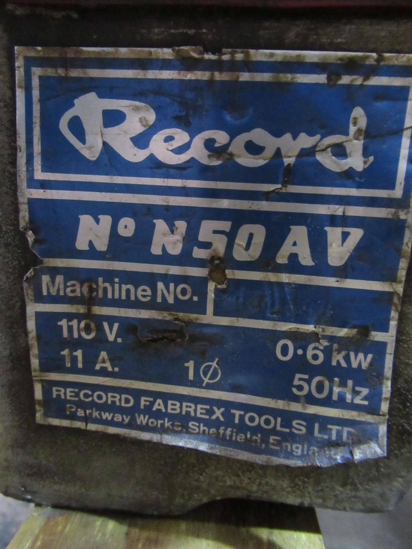 A Record No. N50AV 110V Pipe Threading Machine - Image 3 of 12