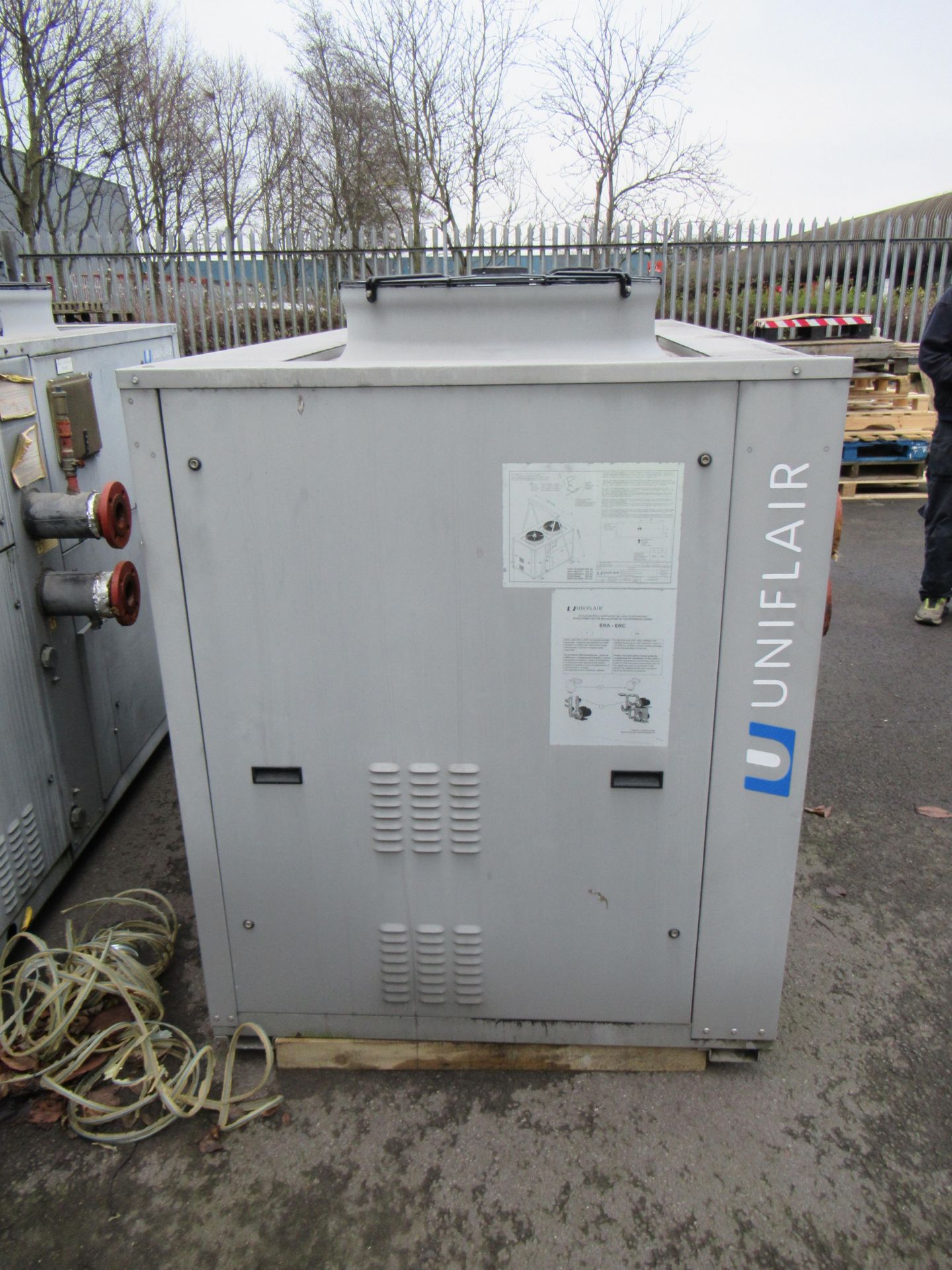 Schneider Uniflair Packaged Air Cooled Water Chiller - Image 2 of 9
