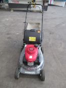 A Honda IZY HRG536SD Mower