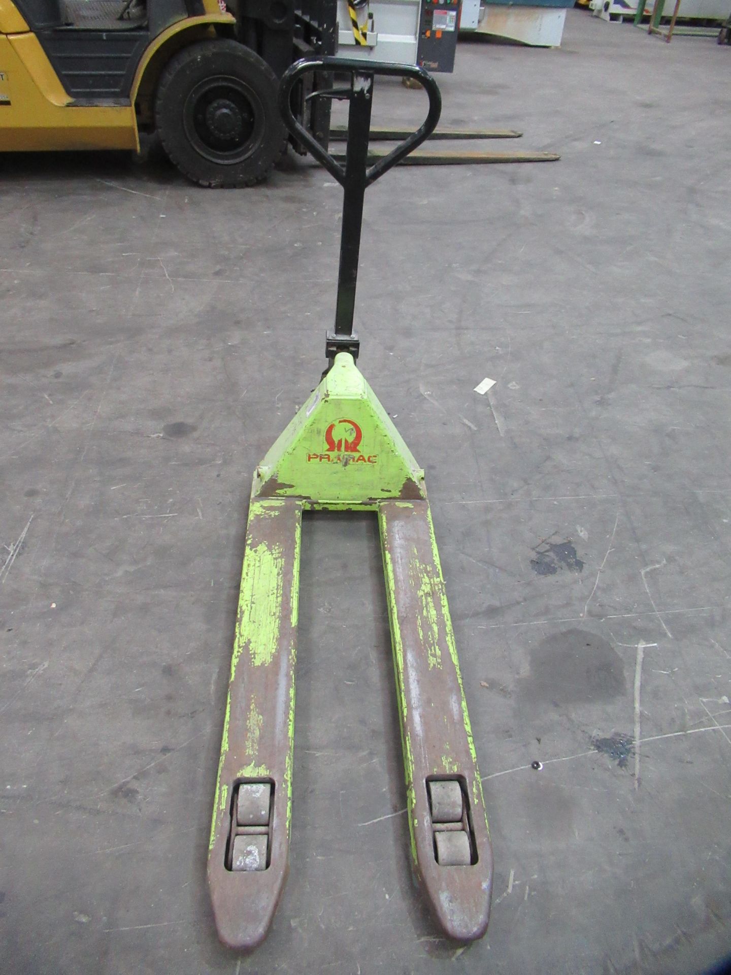 A Pramac Pallet Truck - Image 2 of 4