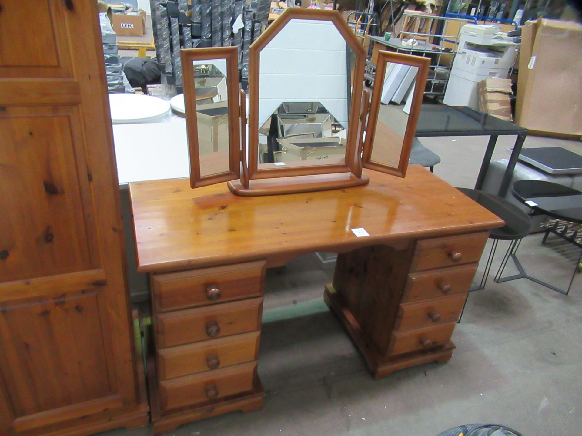 Pine Dressing Table with Swivel Mirror