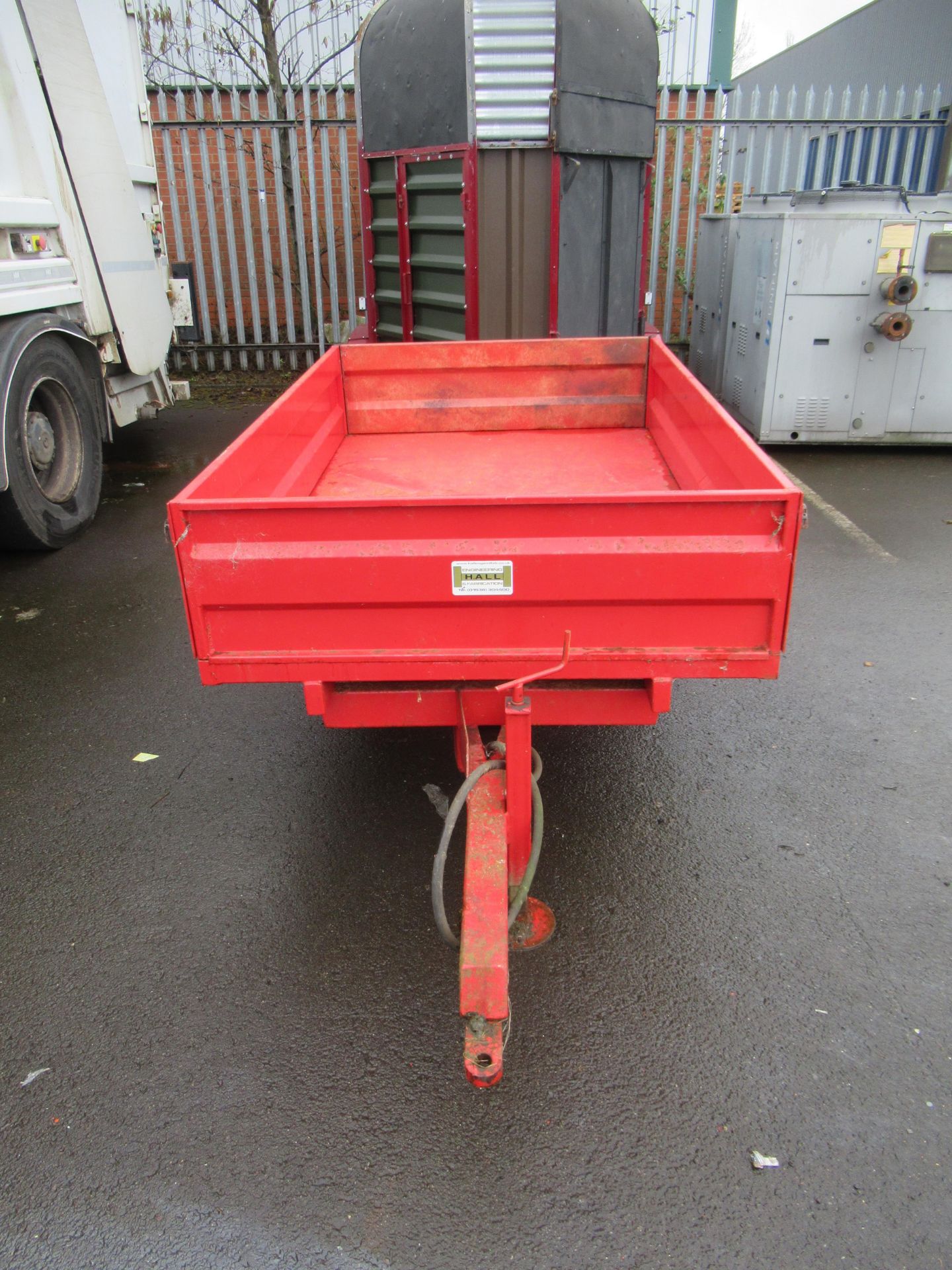 A Hall Engineering Hydraulic Tipping Trailer - Image 2 of 11