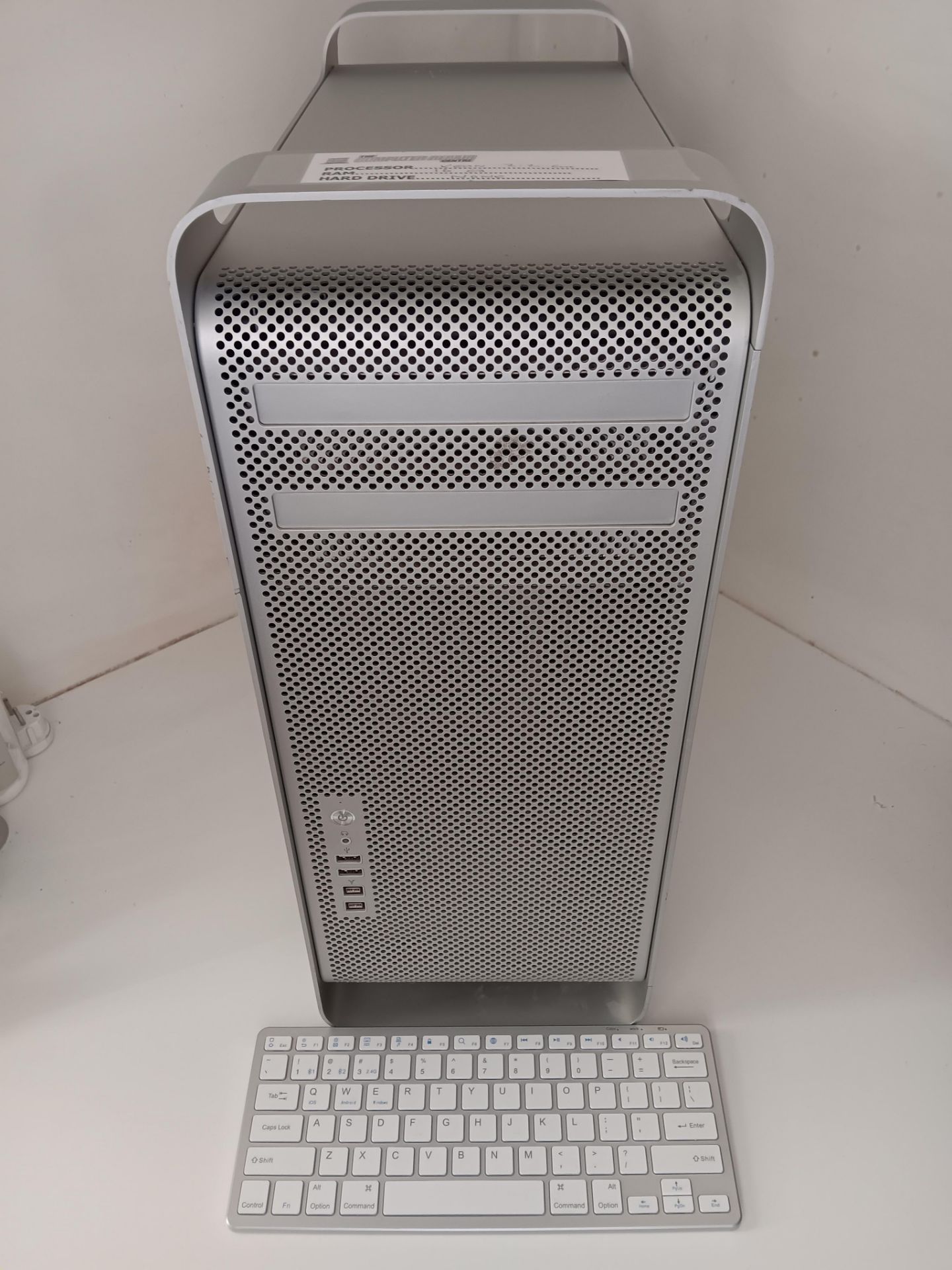 Apple Mac Pro Xeon Computer – 2.2GHZ Processor & 16GB Ram (No Hard Drive or Charger)