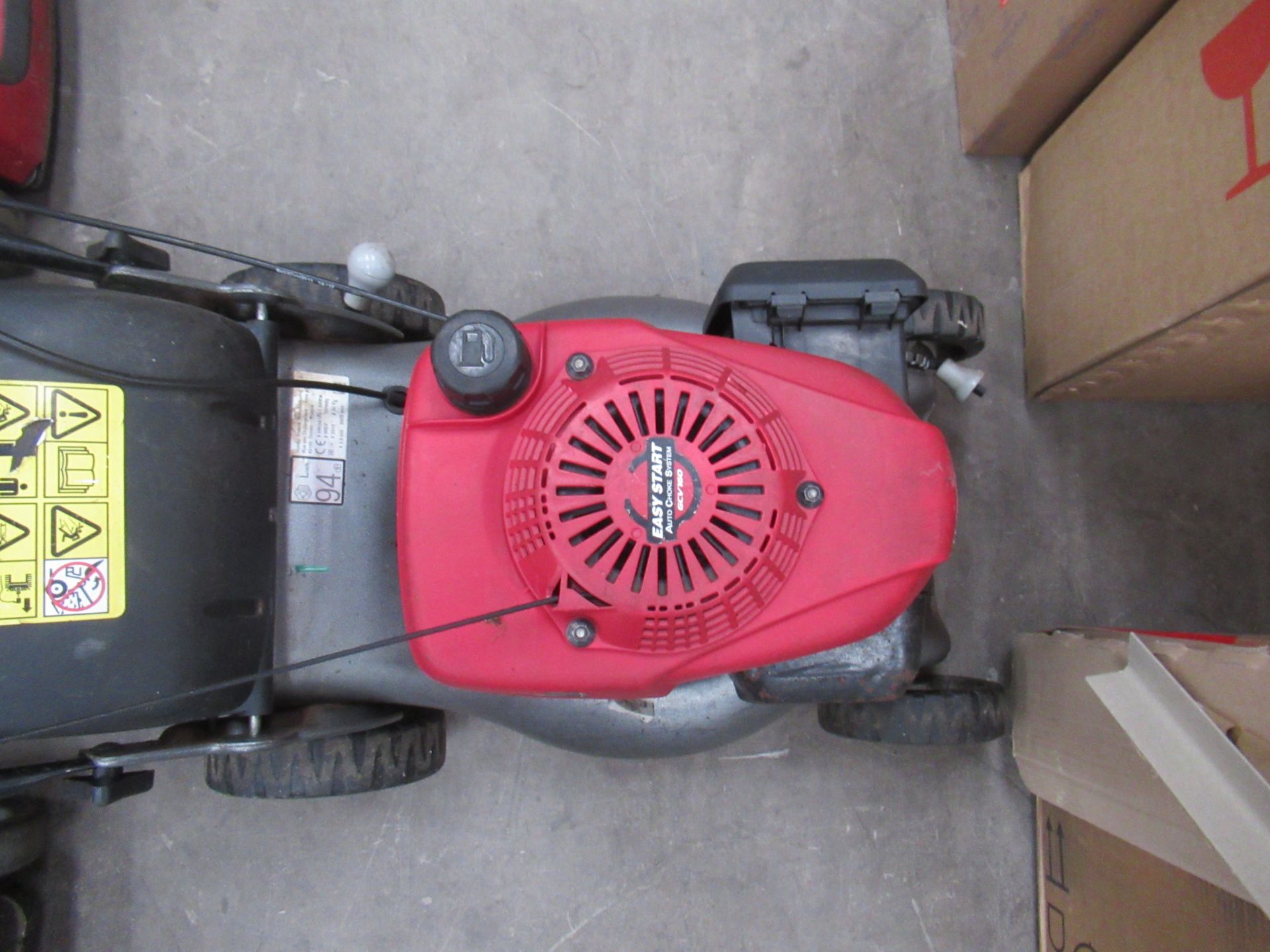 Honda IZY Petrol Powered Lawnmower - Image 2 of 3