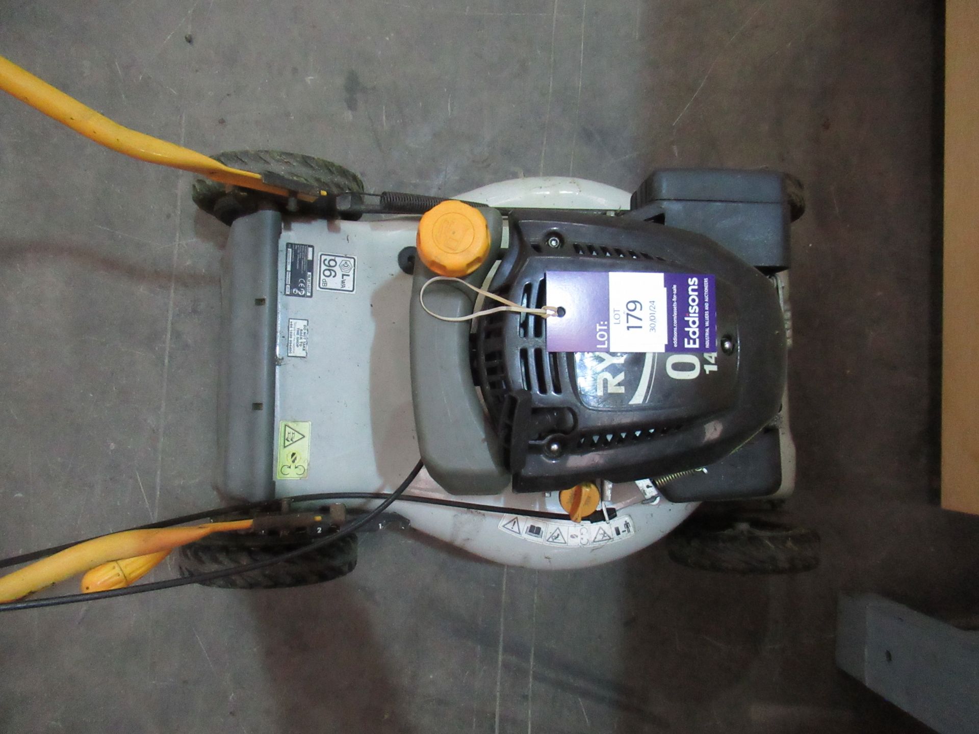 2x Ryobi OHV Petrol Powered Lawn Mowers - Spares or Repairs - Bild 6 aus 6