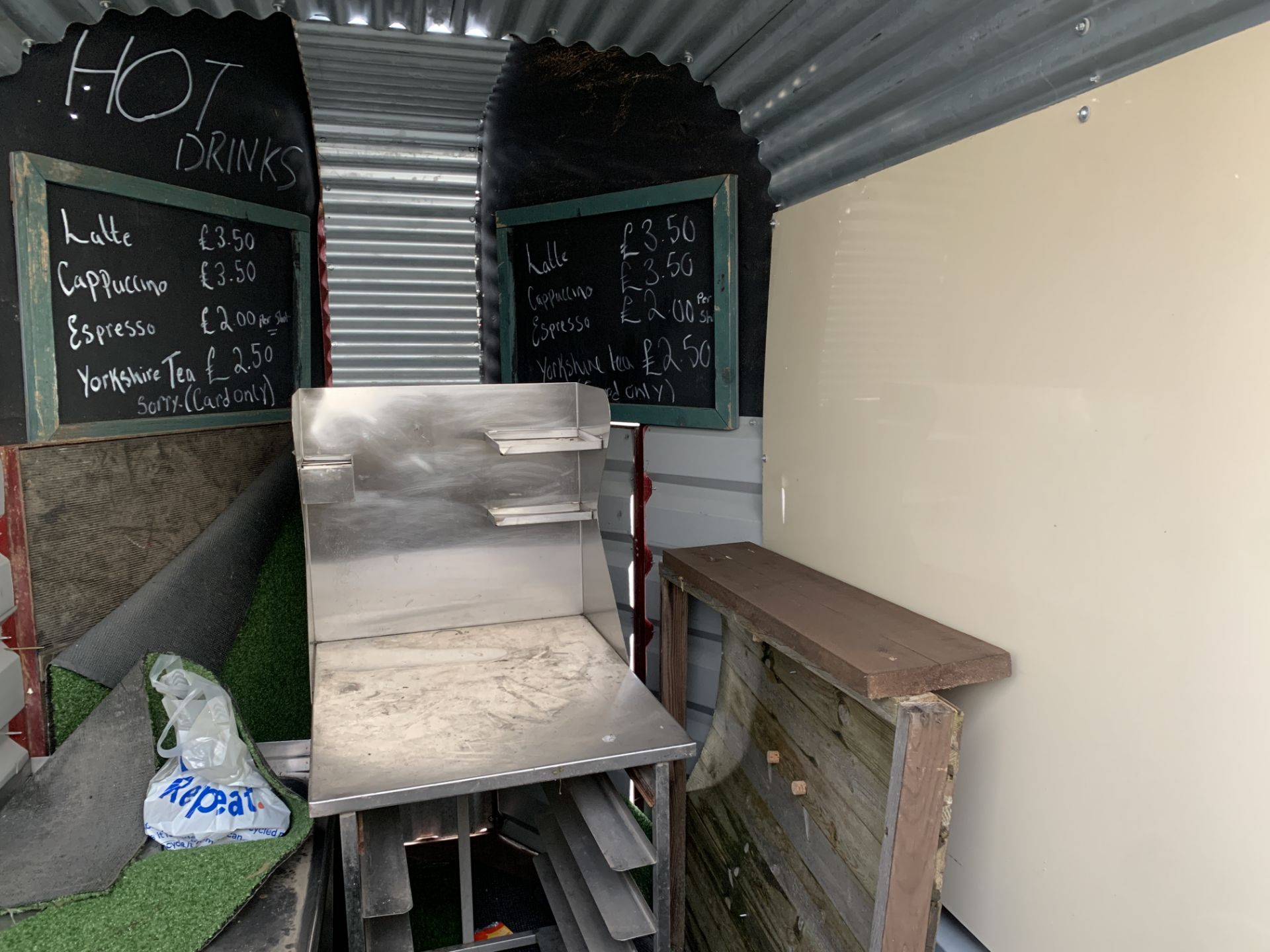Coffee/Hot drink Converted Horse Box Trailer - Image 8 of 9