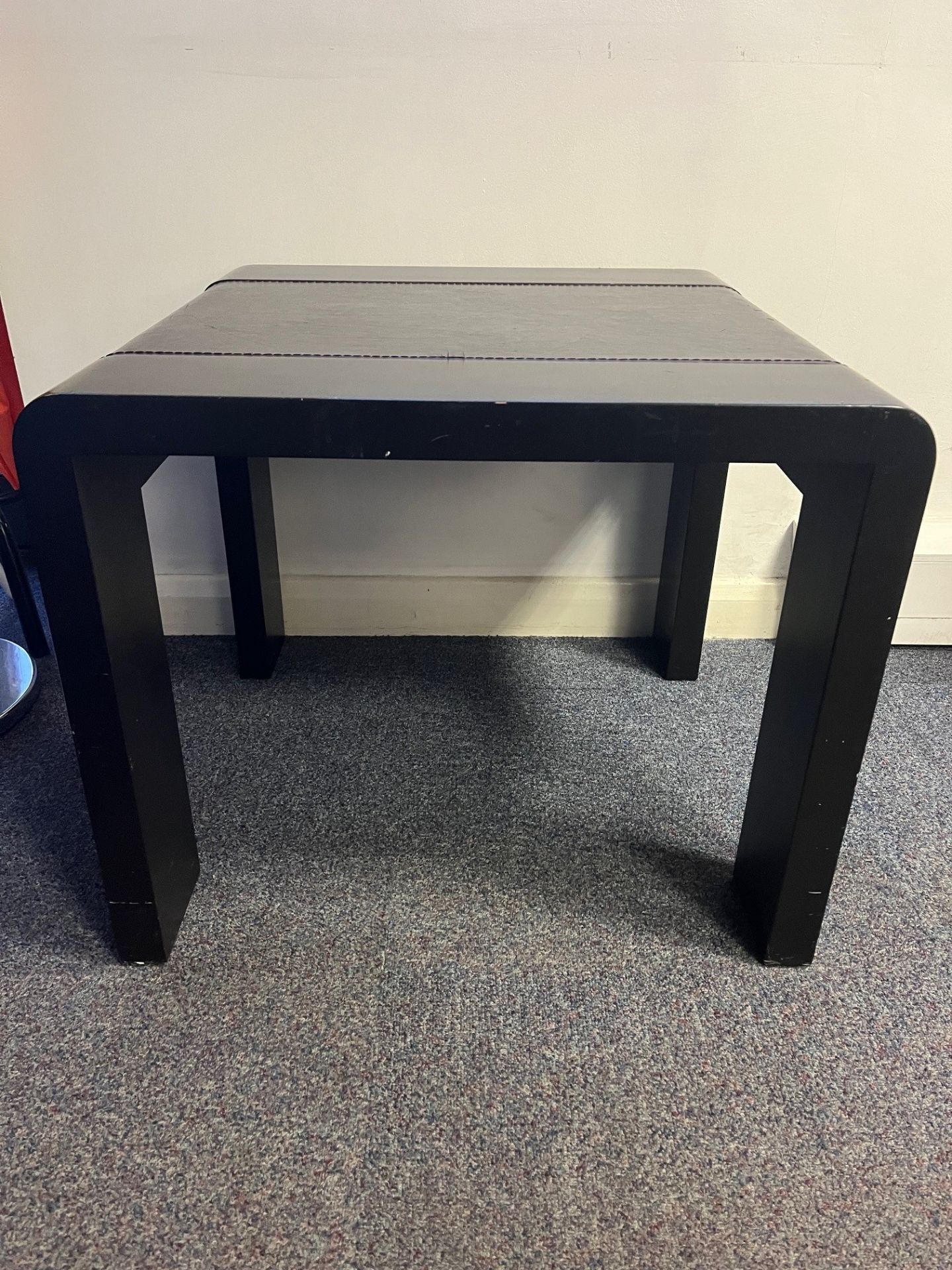 Coffee Table (61cm x 61cm x 50cm tall) - Image 2 of 8