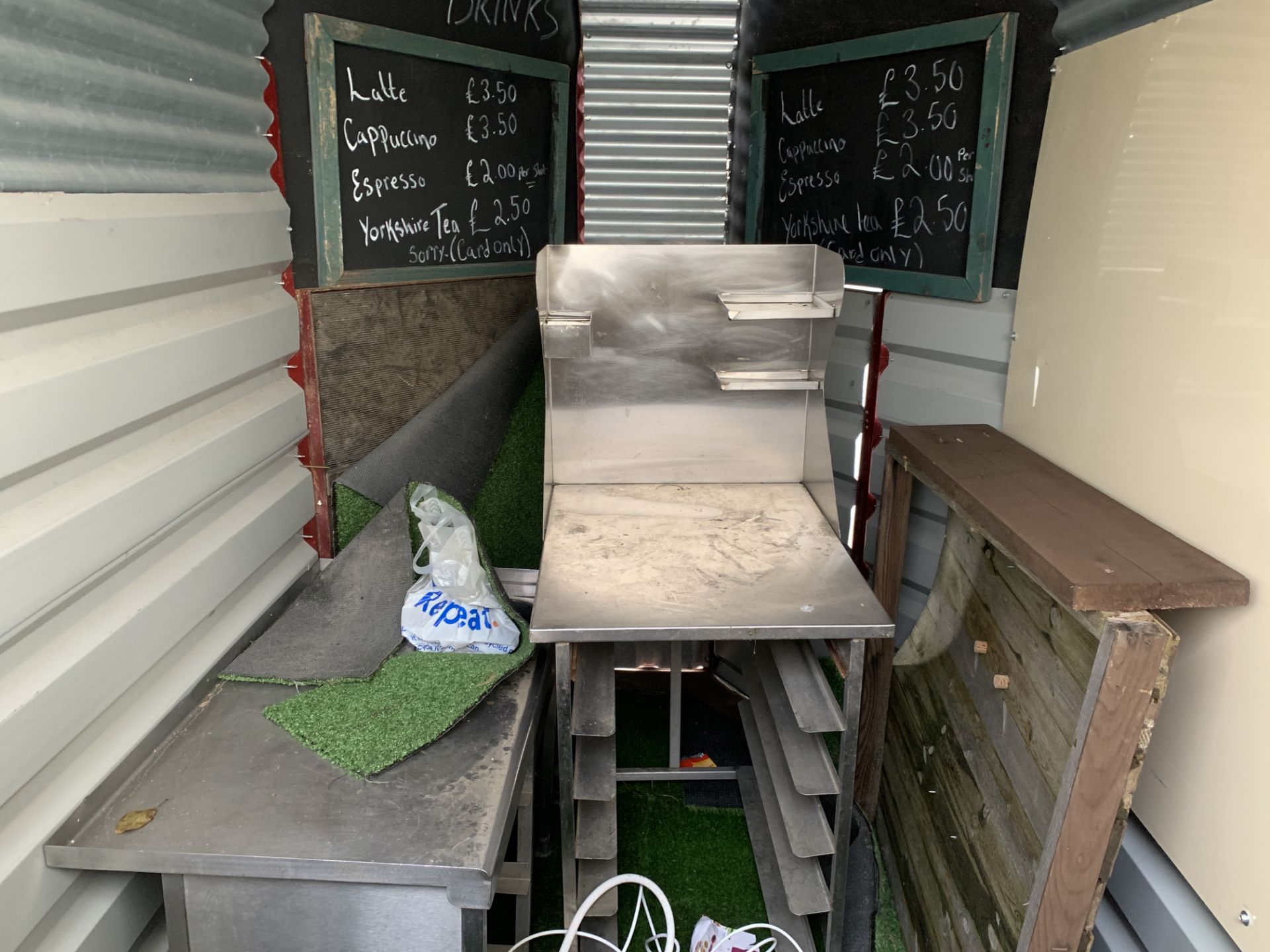 Coffee/Hot drink Converted Horse Box Trailer - Image 6 of 9