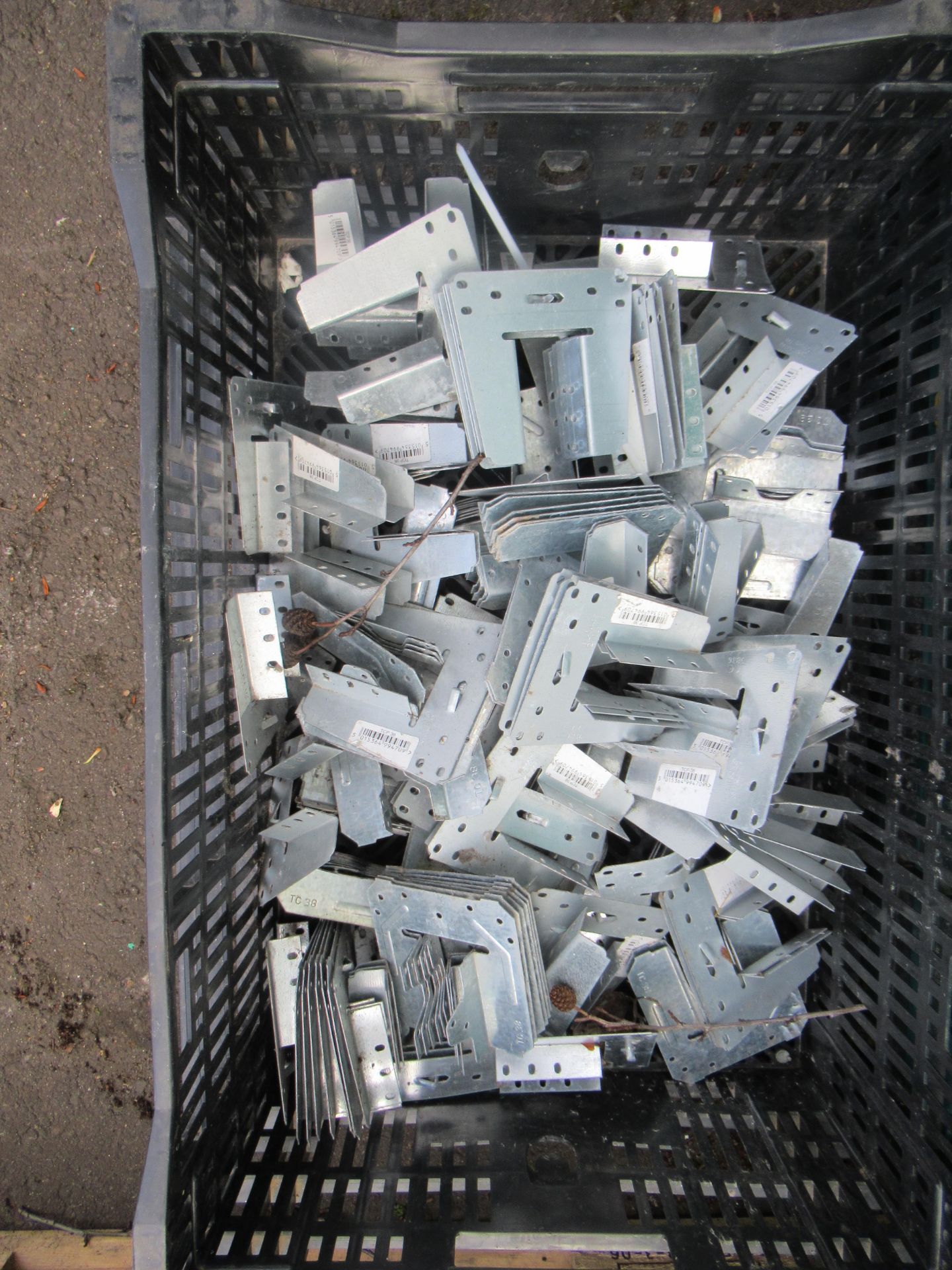 Qty of Dorman Trafilamps & 38mm Joist Brackets - Image 2 of 3