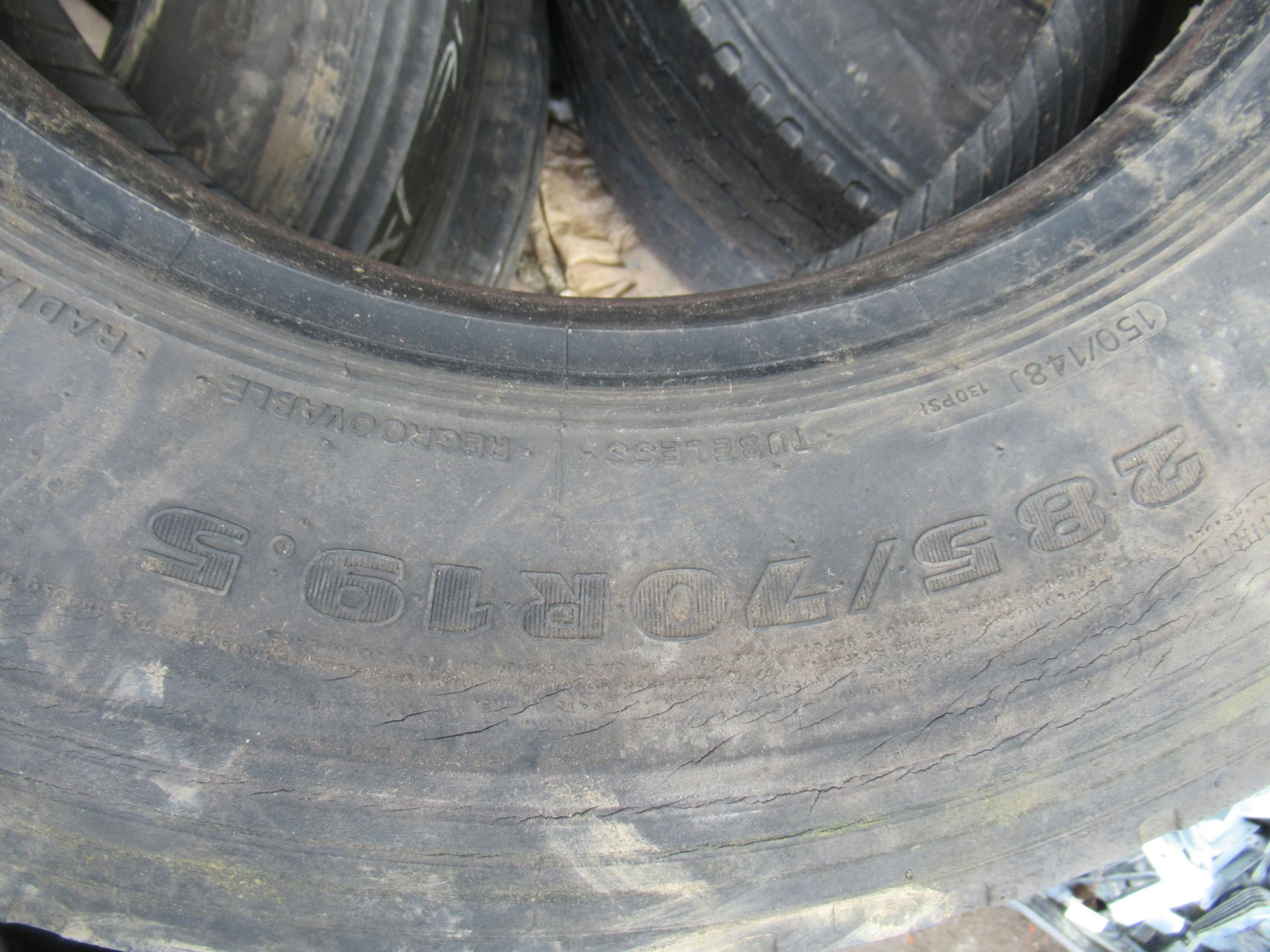 5x Partworn Tyres ( 285/70R/19.5, 245/70R/19.5, 245/70R/19.5, 285/70R/19.5, 245/70R/19.5) - Image 2 of 7