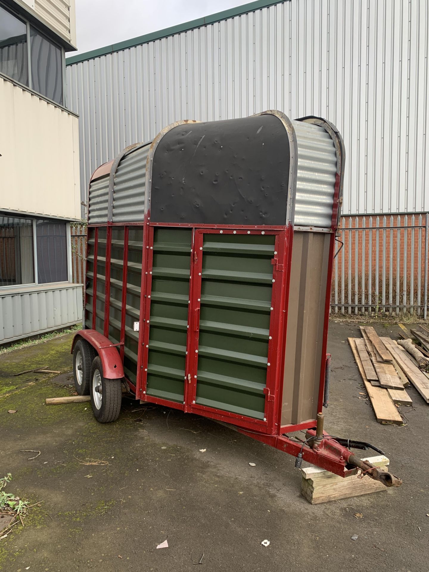 Coffee/Hot drink Converted Horse Box Trailer - Image 3 of 9