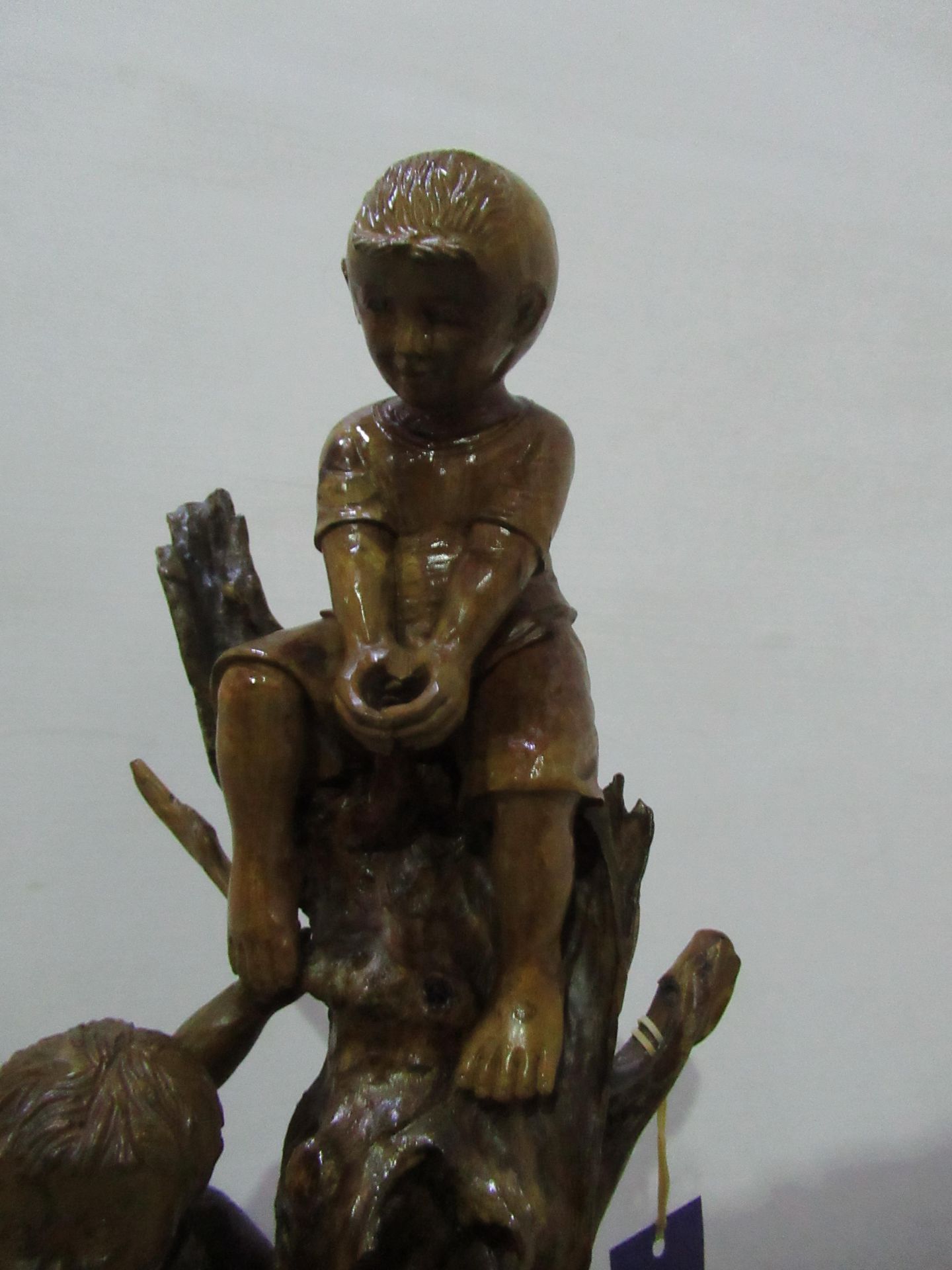 Carved Wooden Figure Depicting Two Boys - Bild 6 aus 14