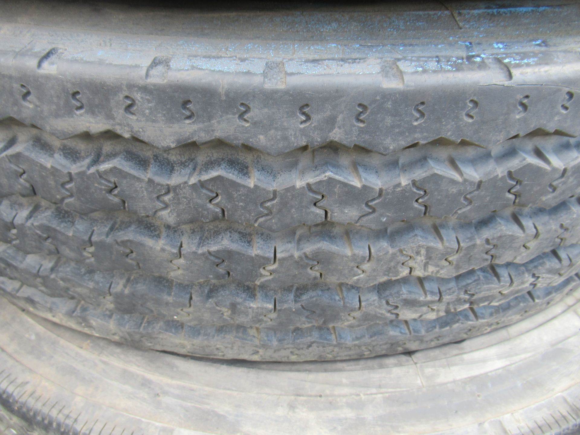 3x Partworn Tyres (275/70R/22.5, 275/80R/22.5, 275/80R/22.5) - Image 5 of 6